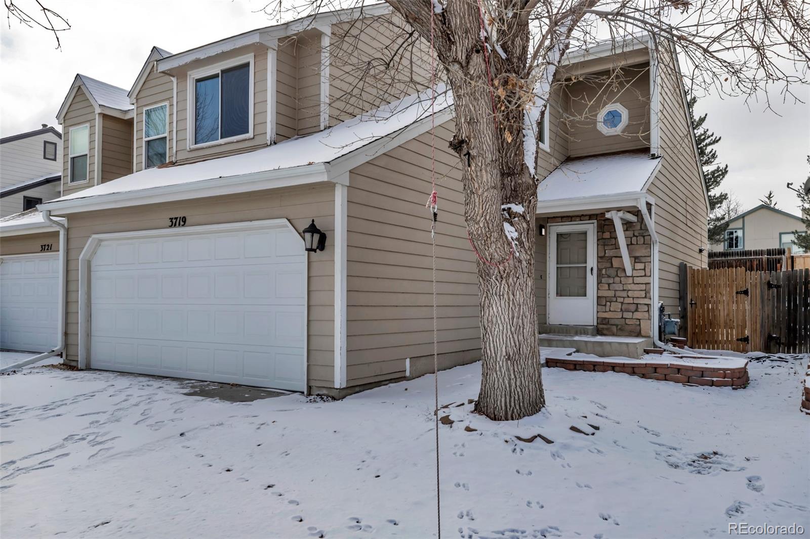 MLS Image #3 for 3719 s ensenada street,aurora, Colorado