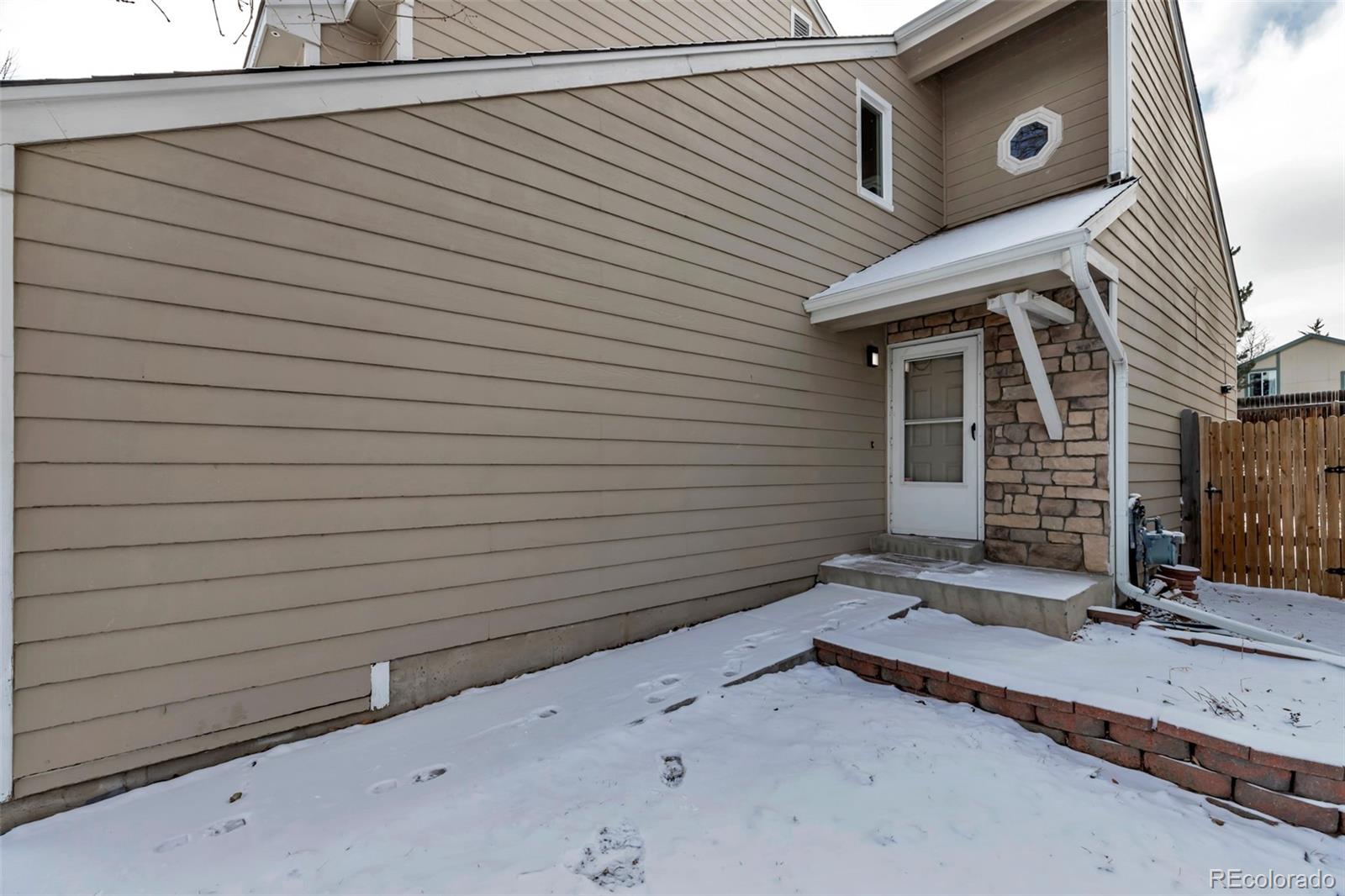 MLS Image #4 for 3719 s ensenada street,aurora, Colorado