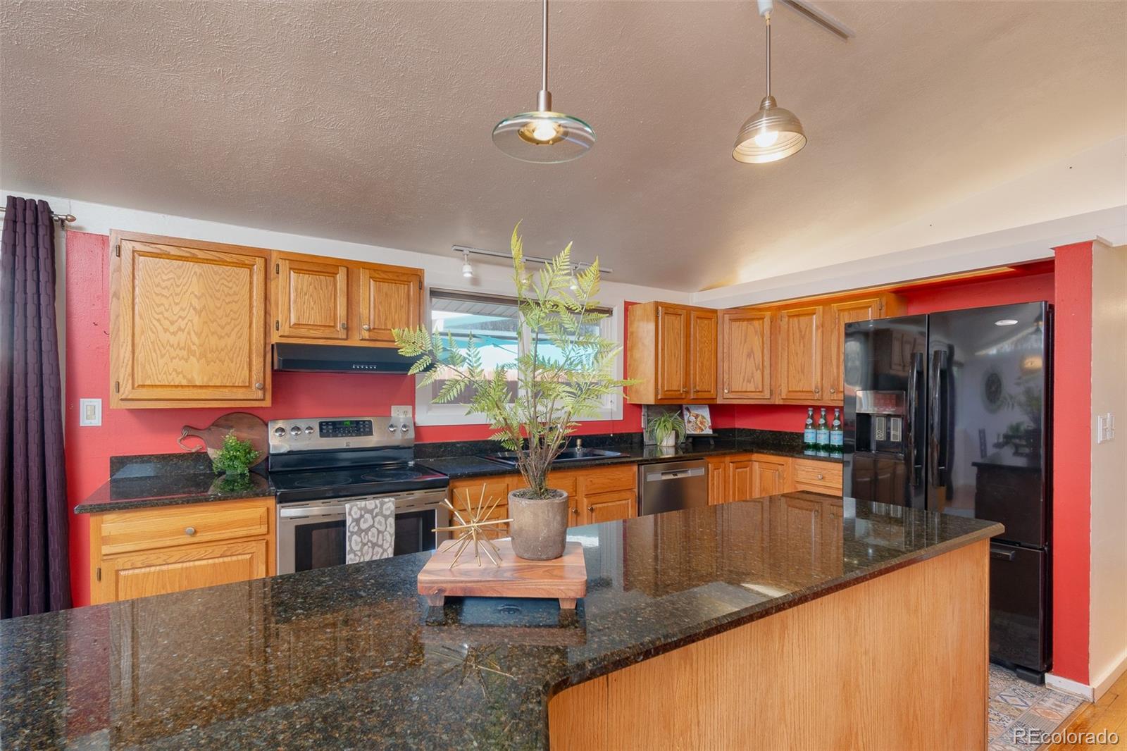 MLS Image #20 for 2370 s meade street,denver, Colorado