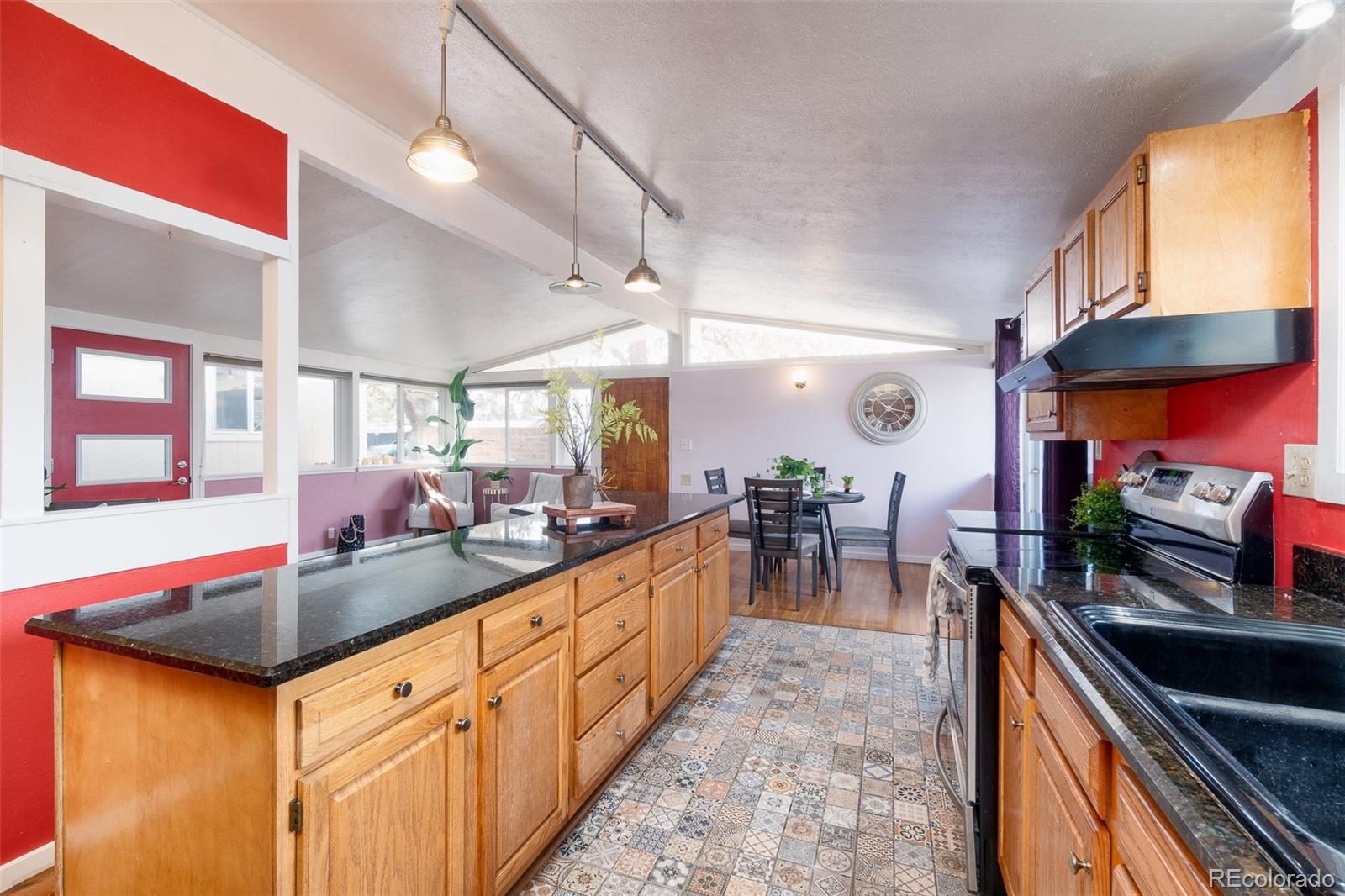 MLS Image #22 for 2370 s meade street,denver, Colorado