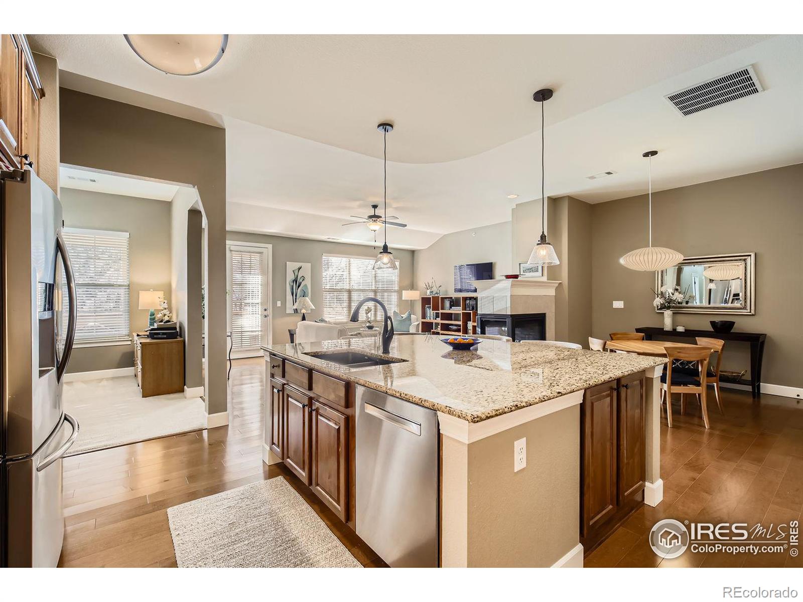 MLS Image #4 for 1379  charles drive,longmont, Colorado