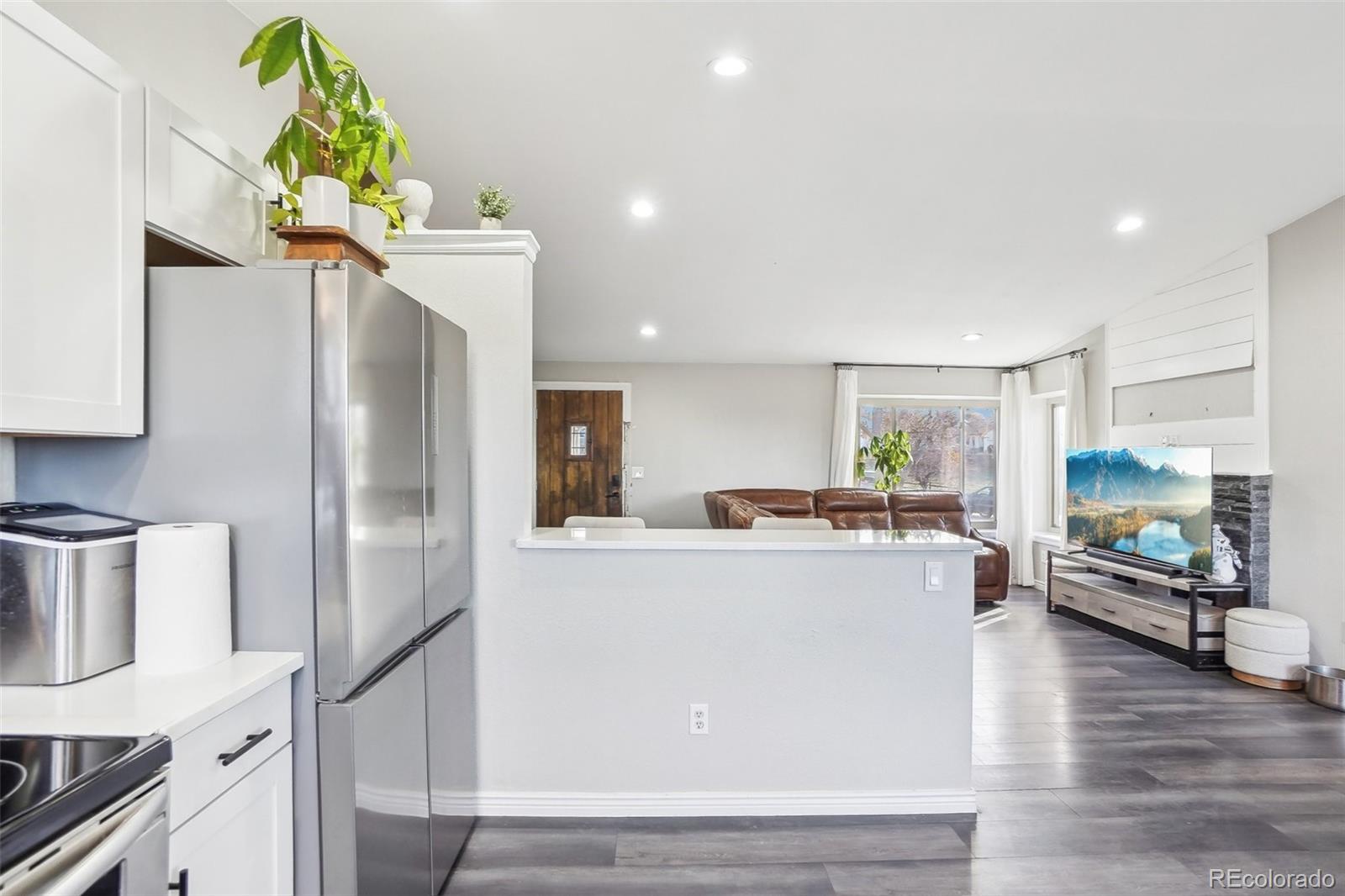MLS Image #15 for 19003 e oxford drive,aurora, Colorado