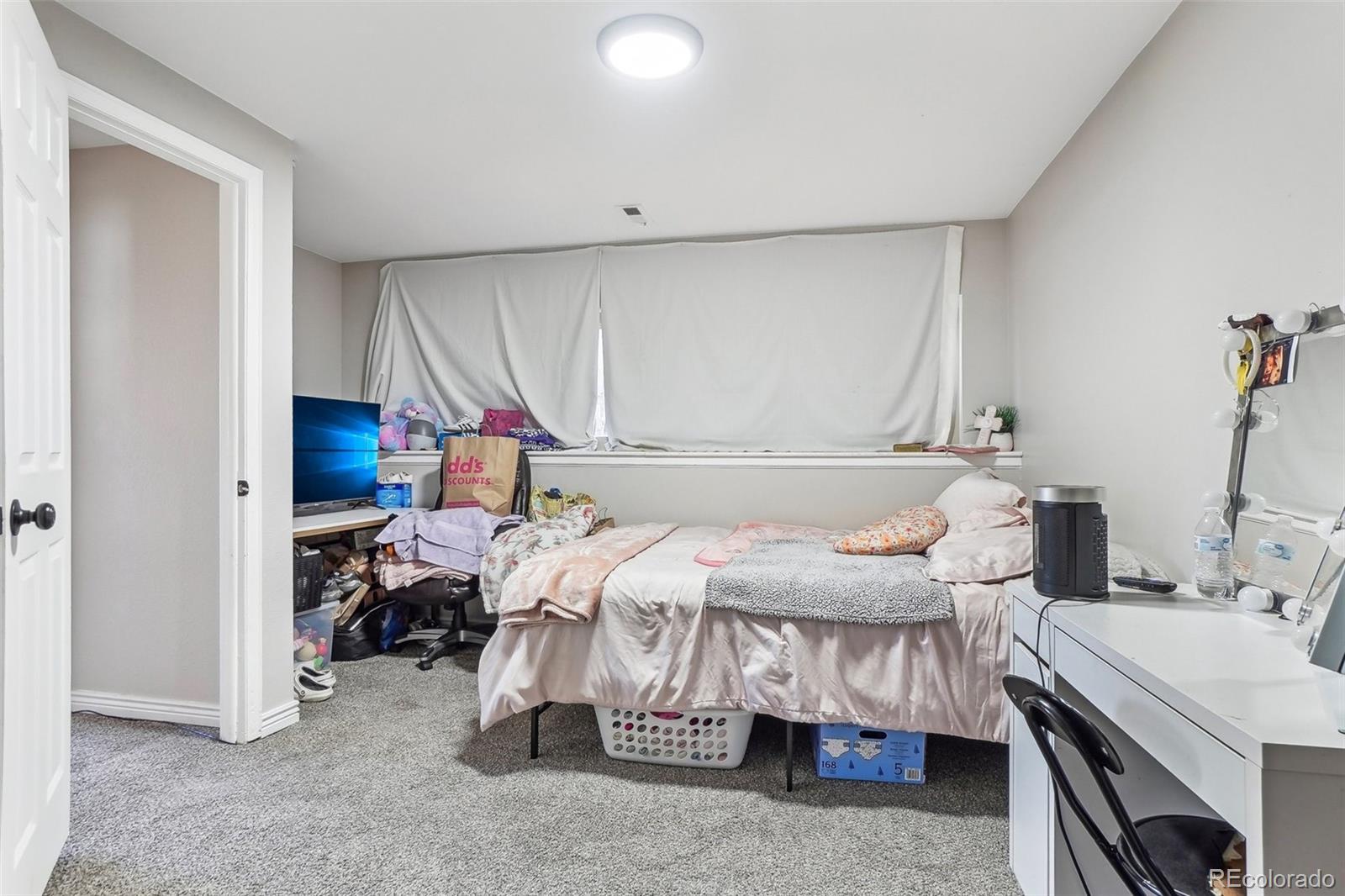 MLS Image #18 for 19003 e oxford drive,aurora, Colorado