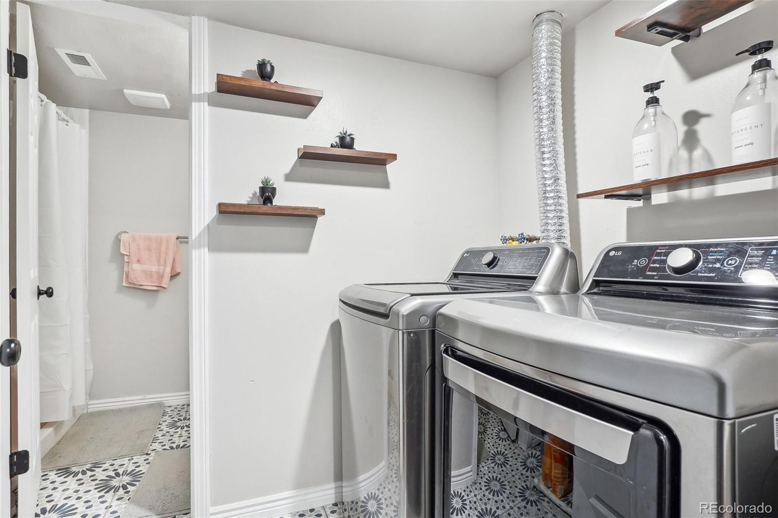 MLS Image #20 for 19003 e oxford drive,aurora, Colorado