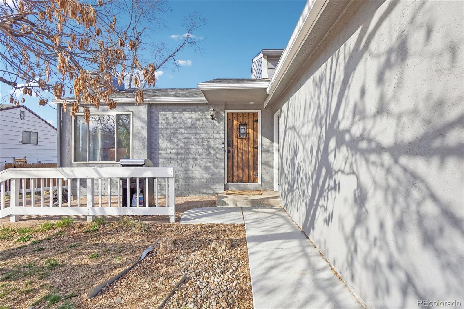 MLS Image #3 for 19003 e oxford drive,aurora, Colorado