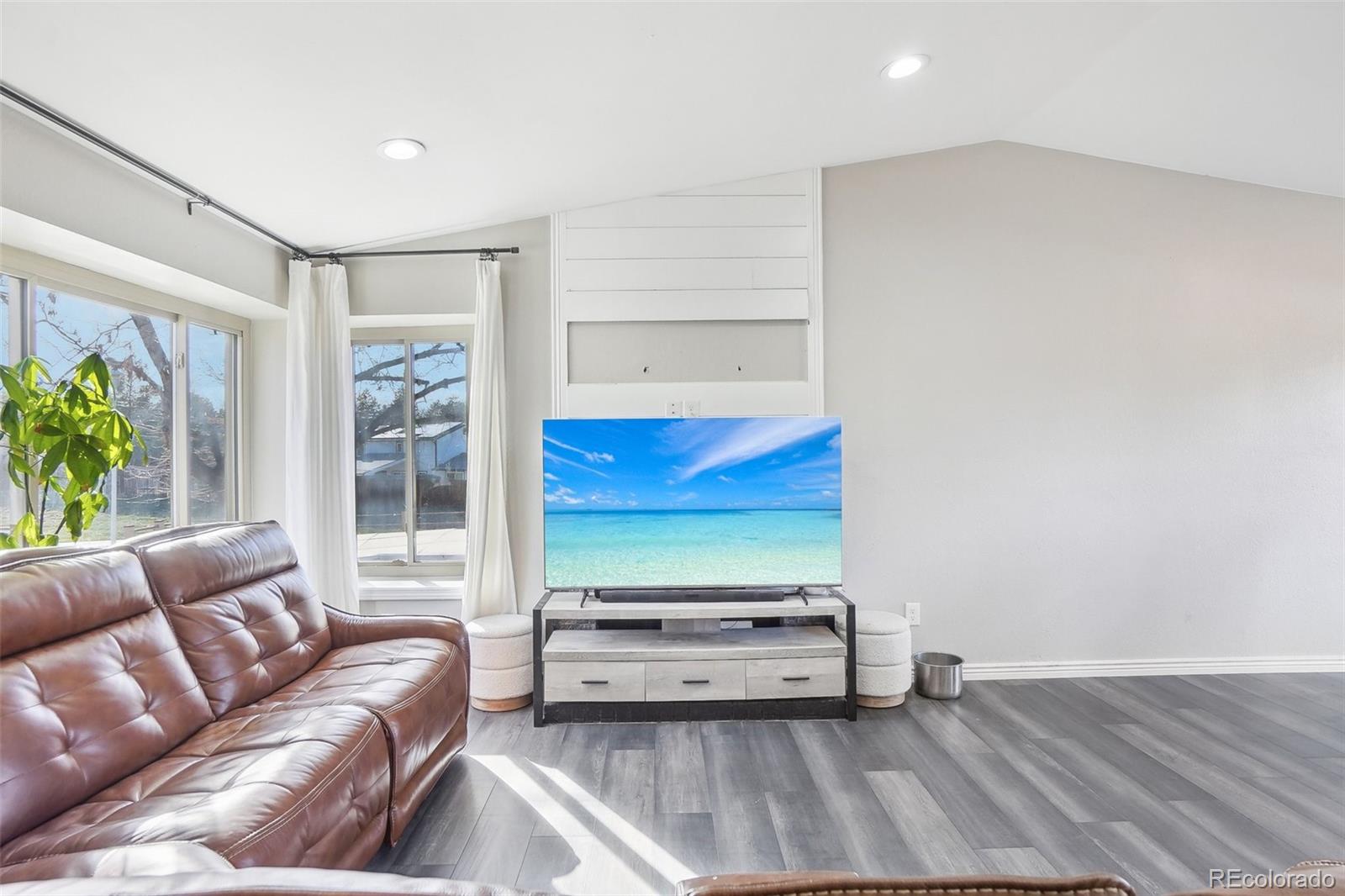 MLS Image #4 for 19003 e oxford drive,aurora, Colorado