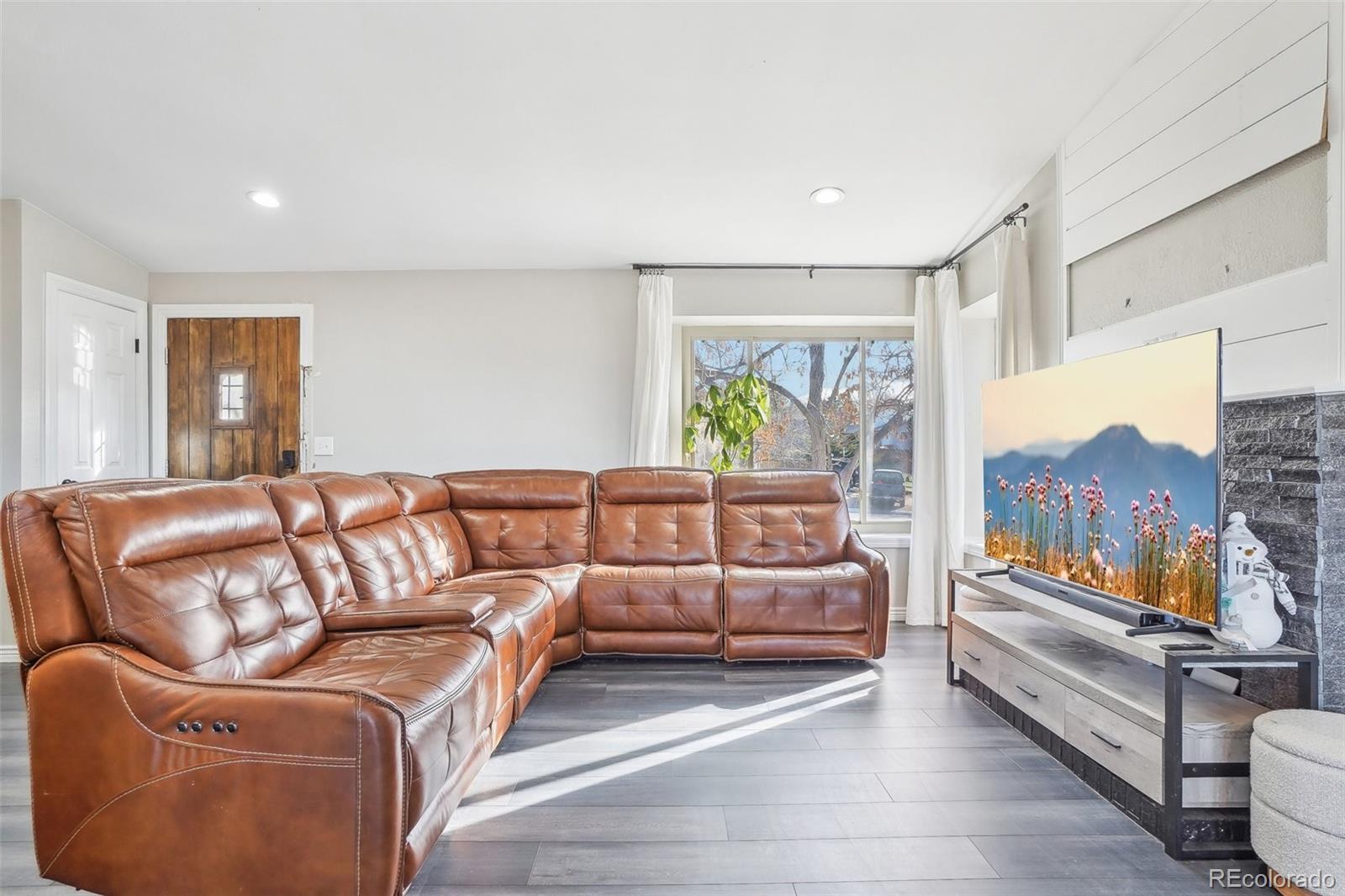 MLS Image #5 for 19003 e oxford drive,aurora, Colorado