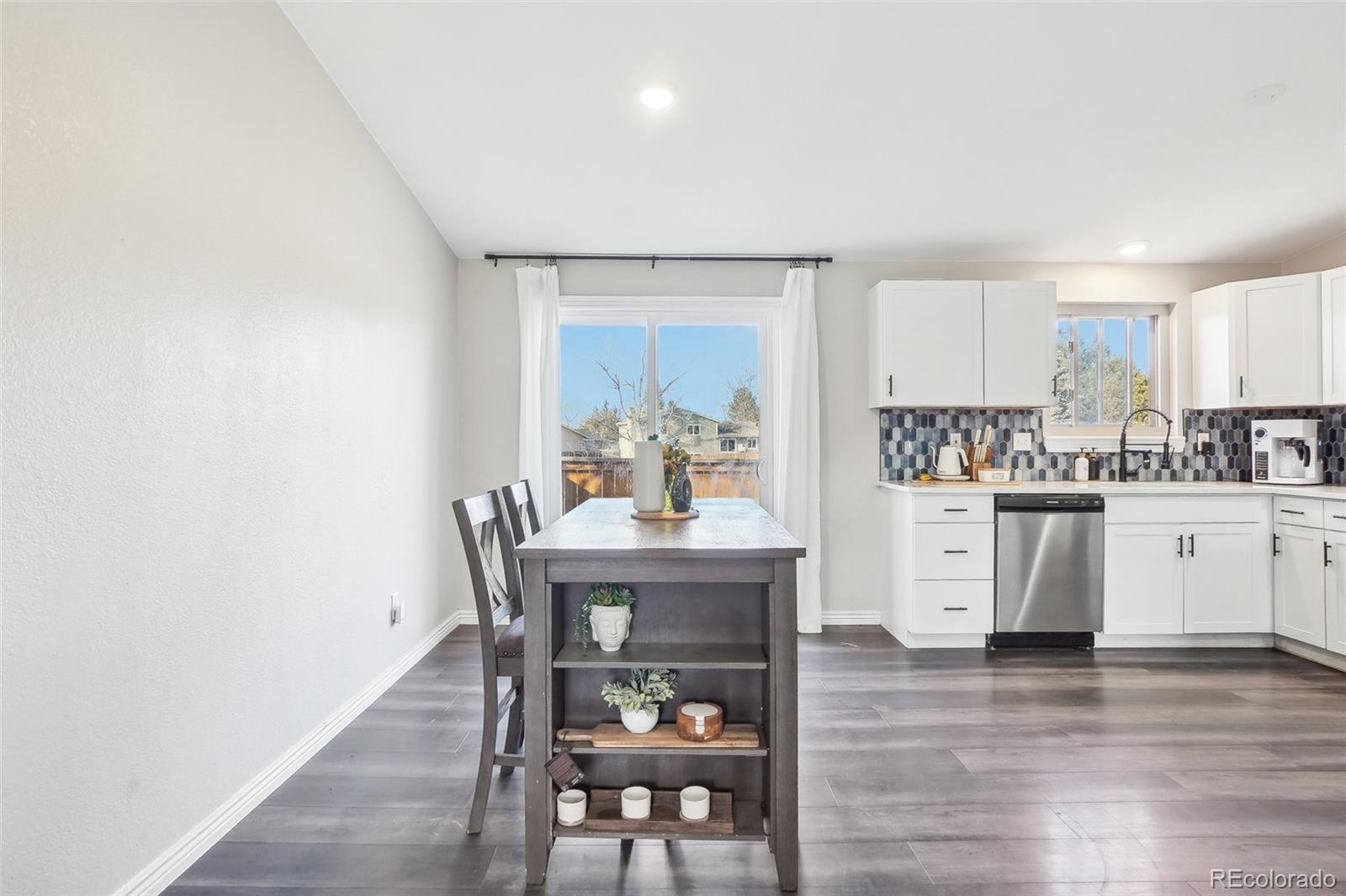 MLS Image #9 for 19003 e oxford drive,aurora, Colorado