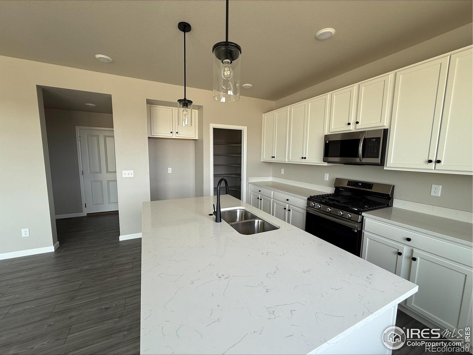 CMA Image for 16835  McKay Drive,Mead, Colorado