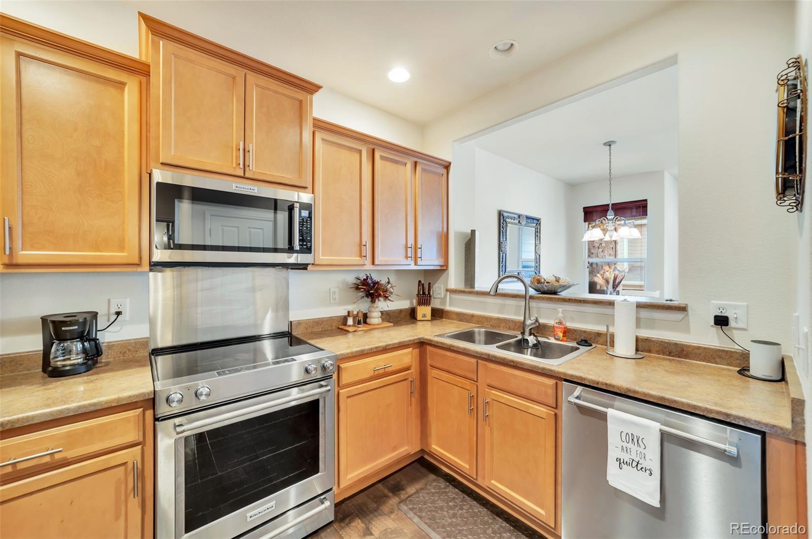 MLS Image #11 for 726  vista verde heights,monument, Colorado