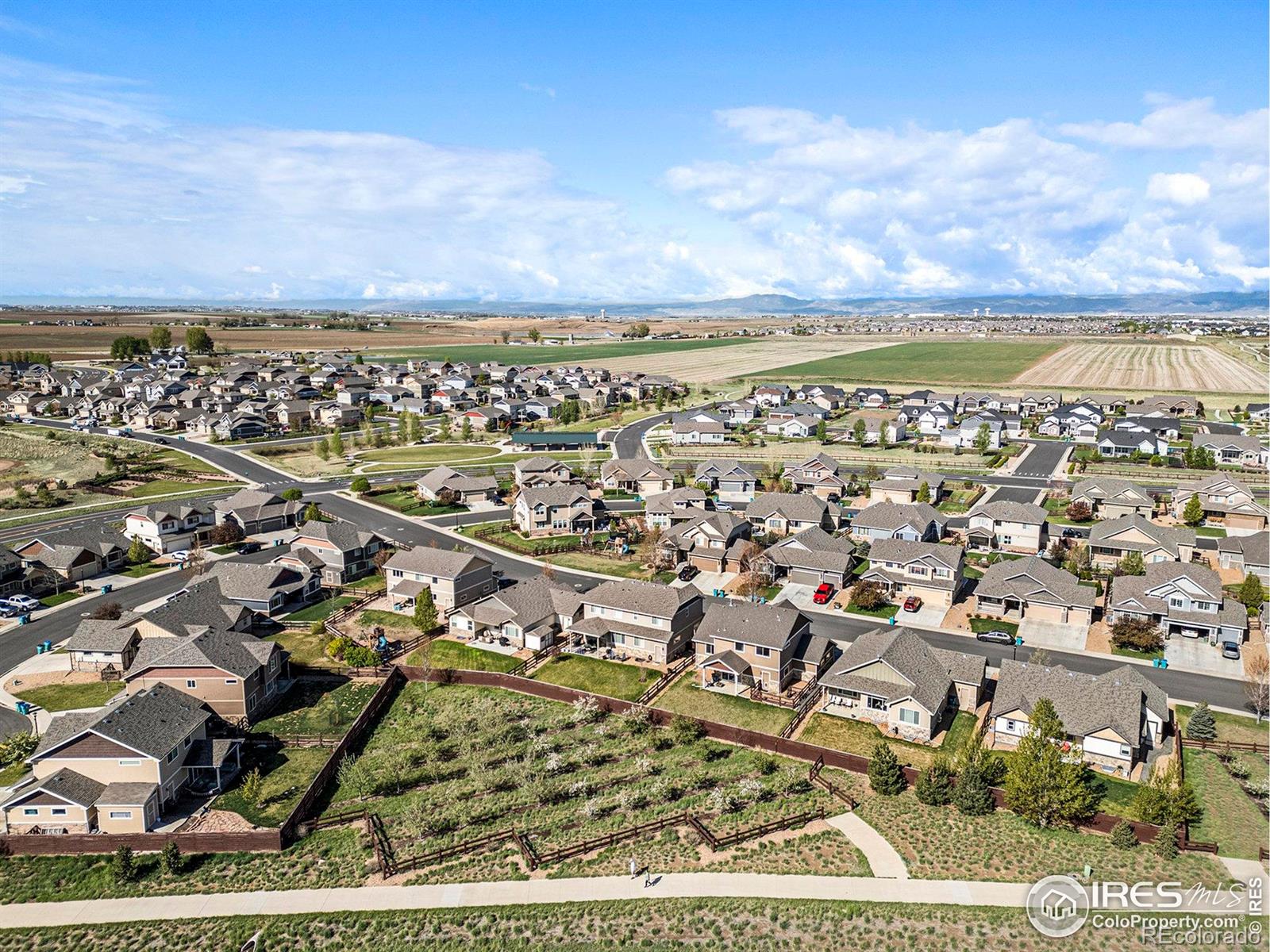 MLS Image #37 for 2055  grain bin drive,windsor, Colorado