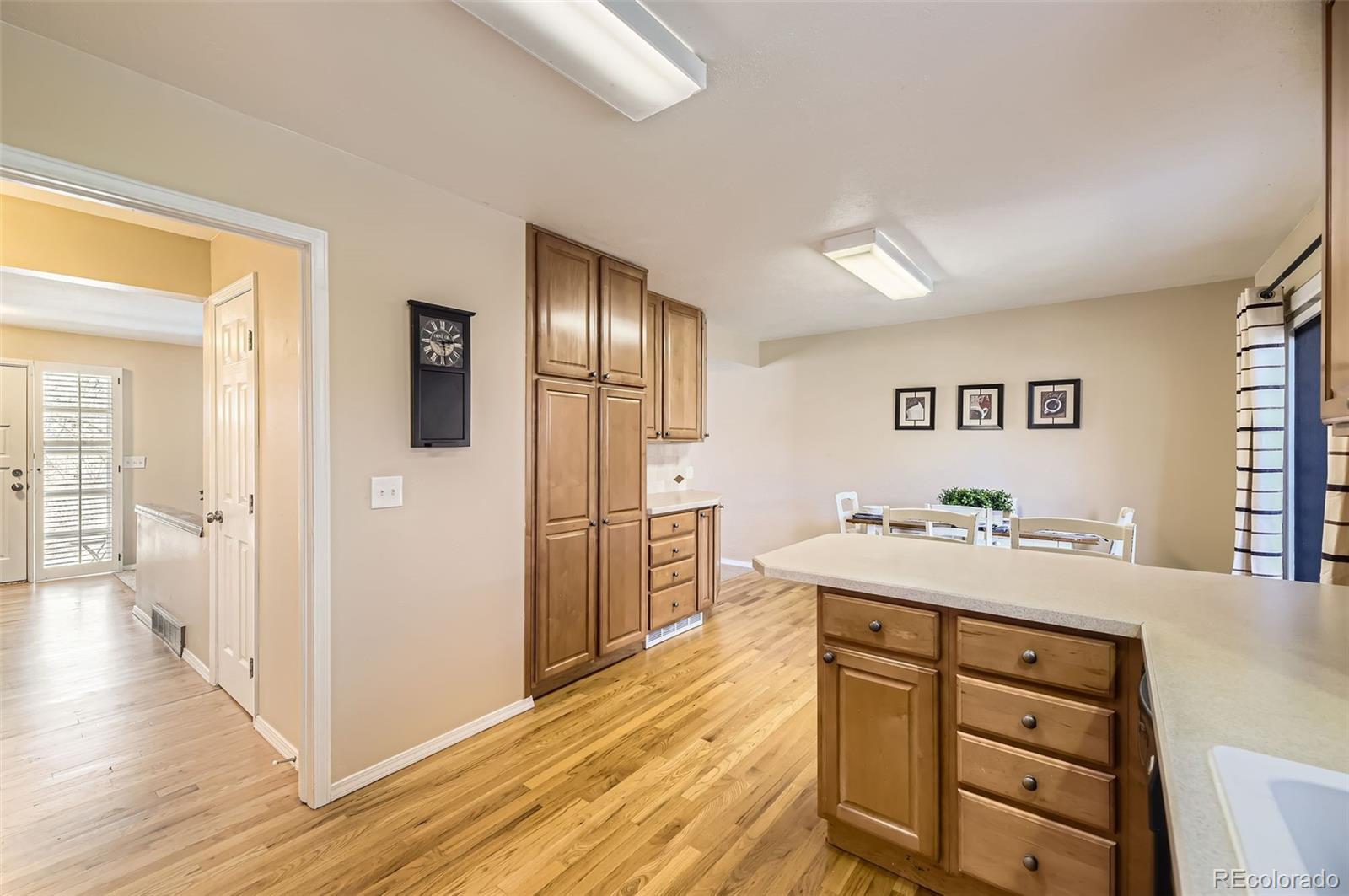 MLS Image #11 for 2777 e geddes avenue,centennial, Colorado