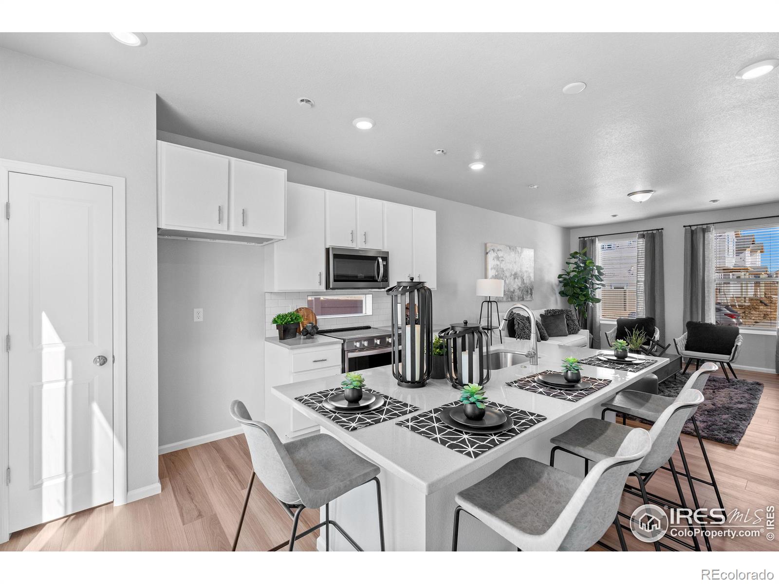 MLS Image #3 for 3401  barkwood drive,johnstown, Colorado