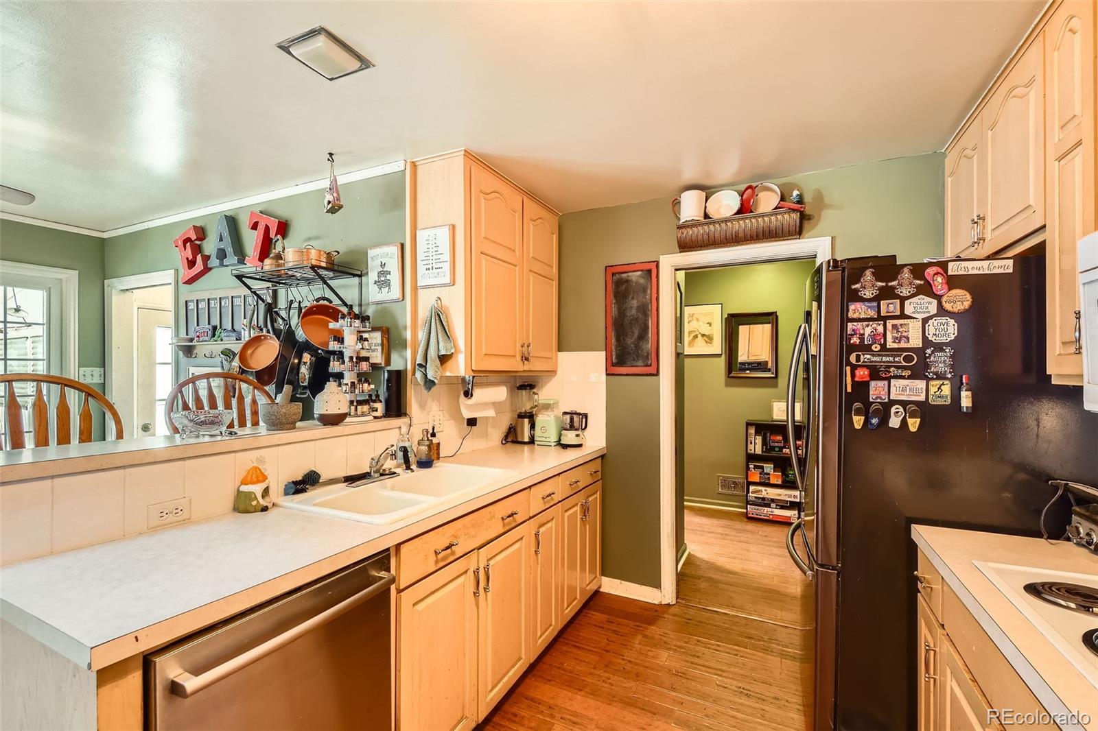 MLS Image #11 for 1924  14th street,greeley, Colorado