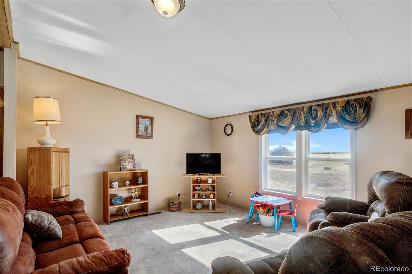 MLS Image #11 for 4855  bar 10 road,calhan, Colorado