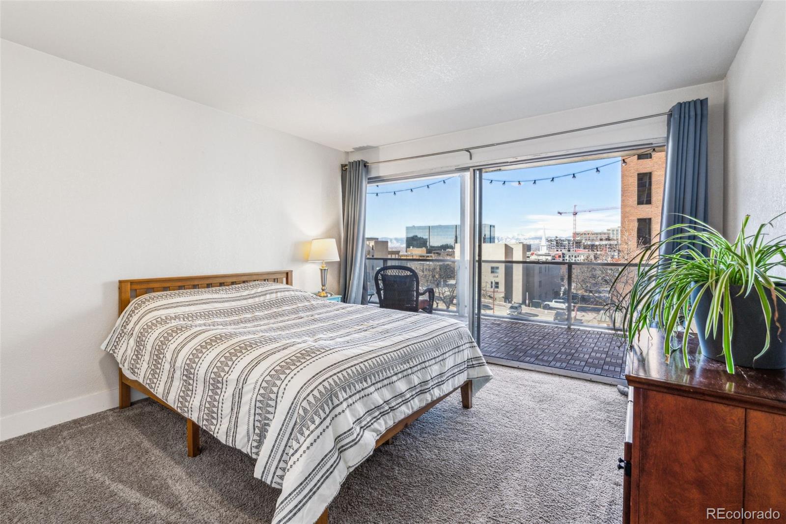 MLS Image #21 for 888 n logan street 5a,denver, Colorado