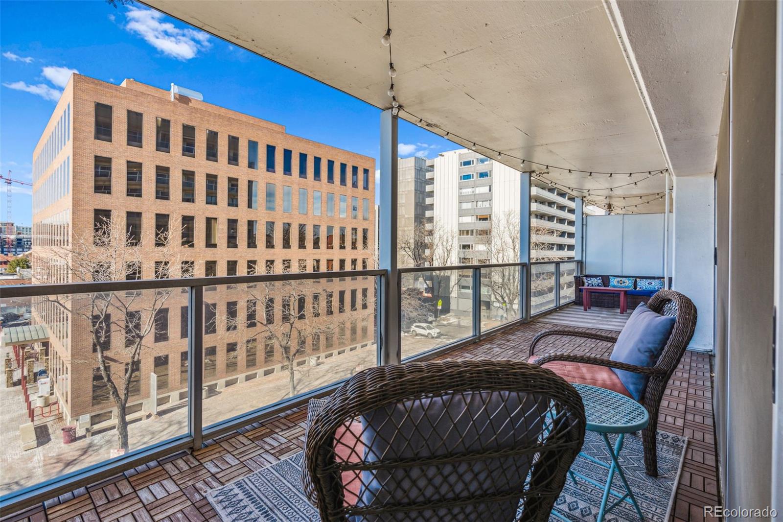 MLS Image #24 for 888 n logan street 5a,denver, Colorado