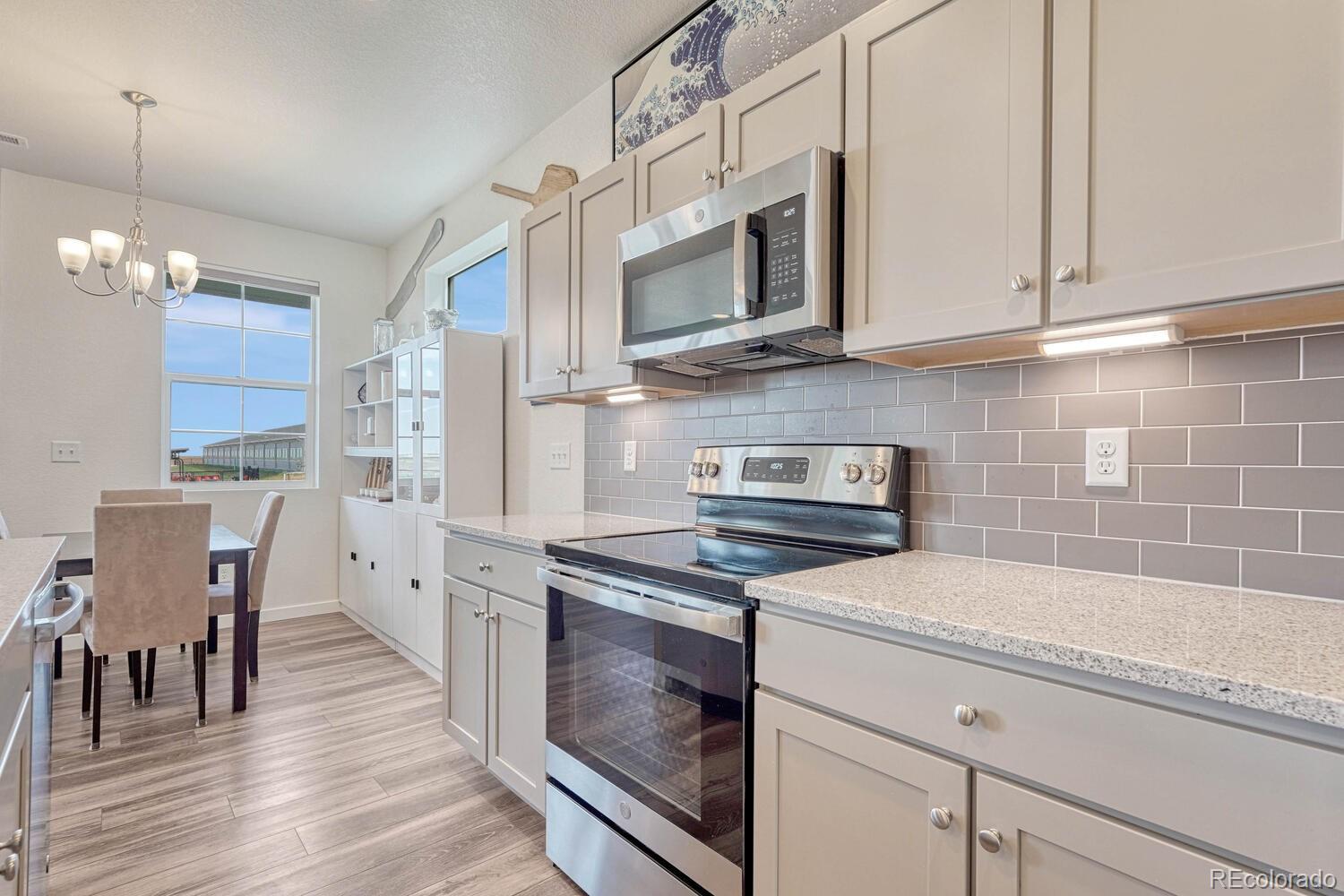 MLS Image #12 for 28428 e 8th place,watkins, Colorado