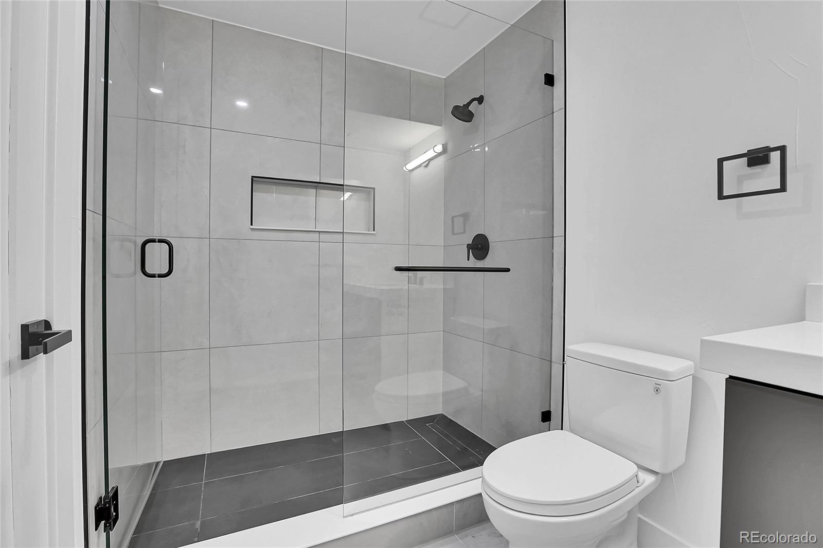 MLS Image #14 for 300 s franklin street,denver, Colorado