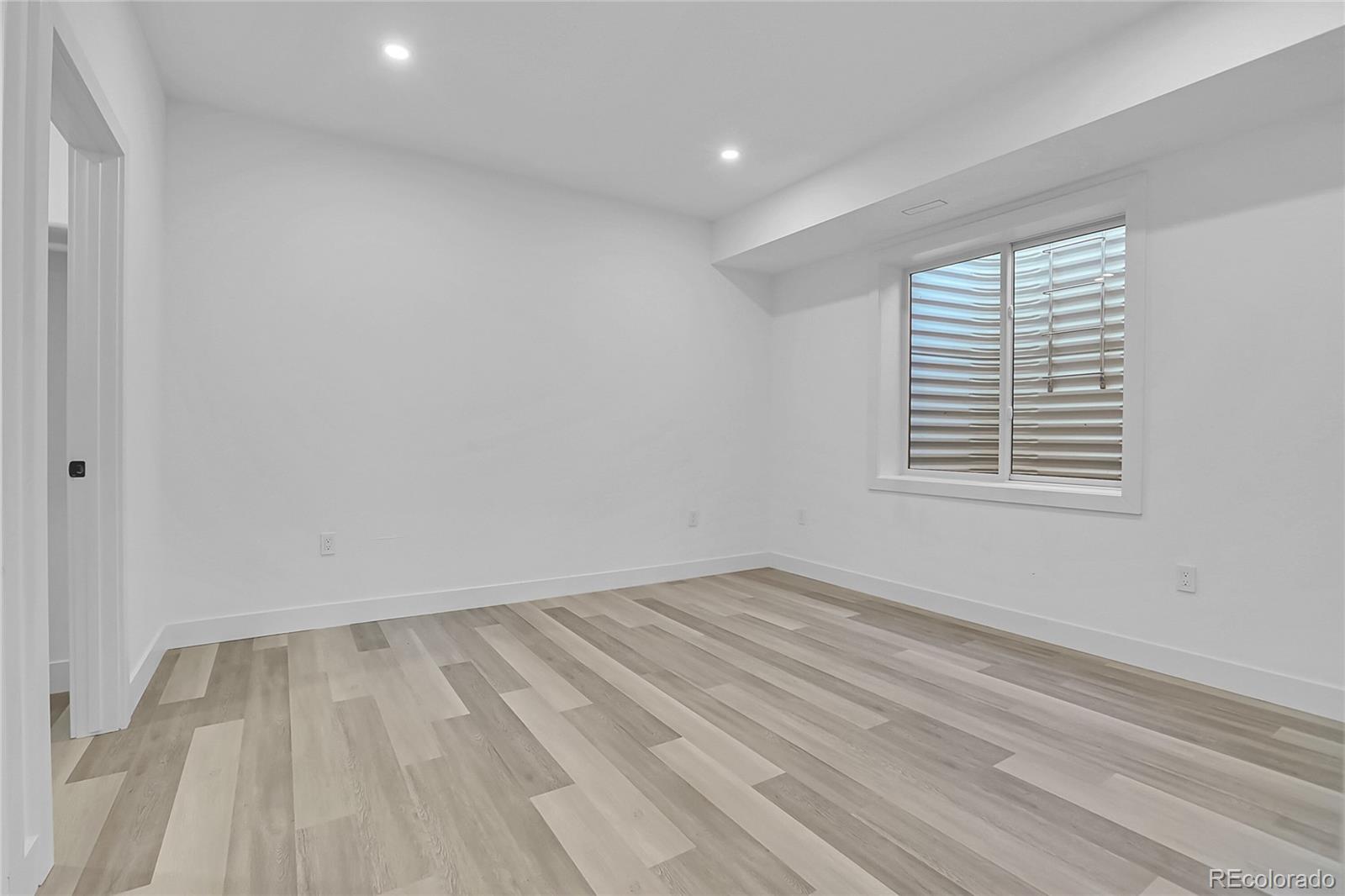 MLS Image #26 for 300 s franklin street,denver, Colorado