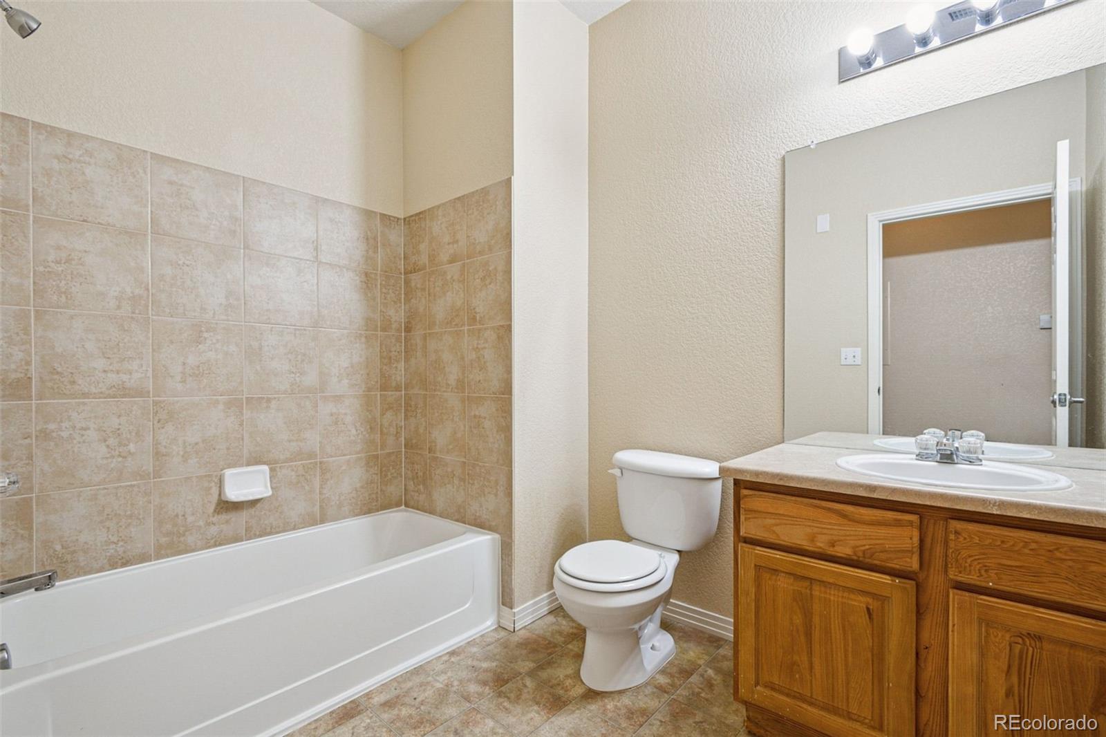 MLS Image #32 for 9434  ashbury circle 103,parker, Colorado