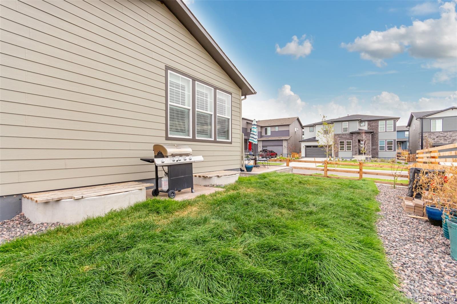 MLS Image #31 for 23692 e 40th avenue,aurora, Colorado