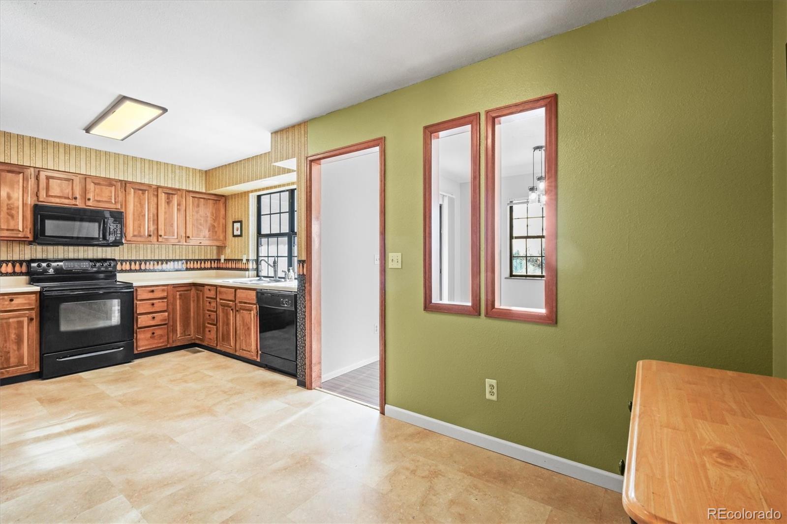 MLS Image #22 for 4618 s newton street,denver, Colorado