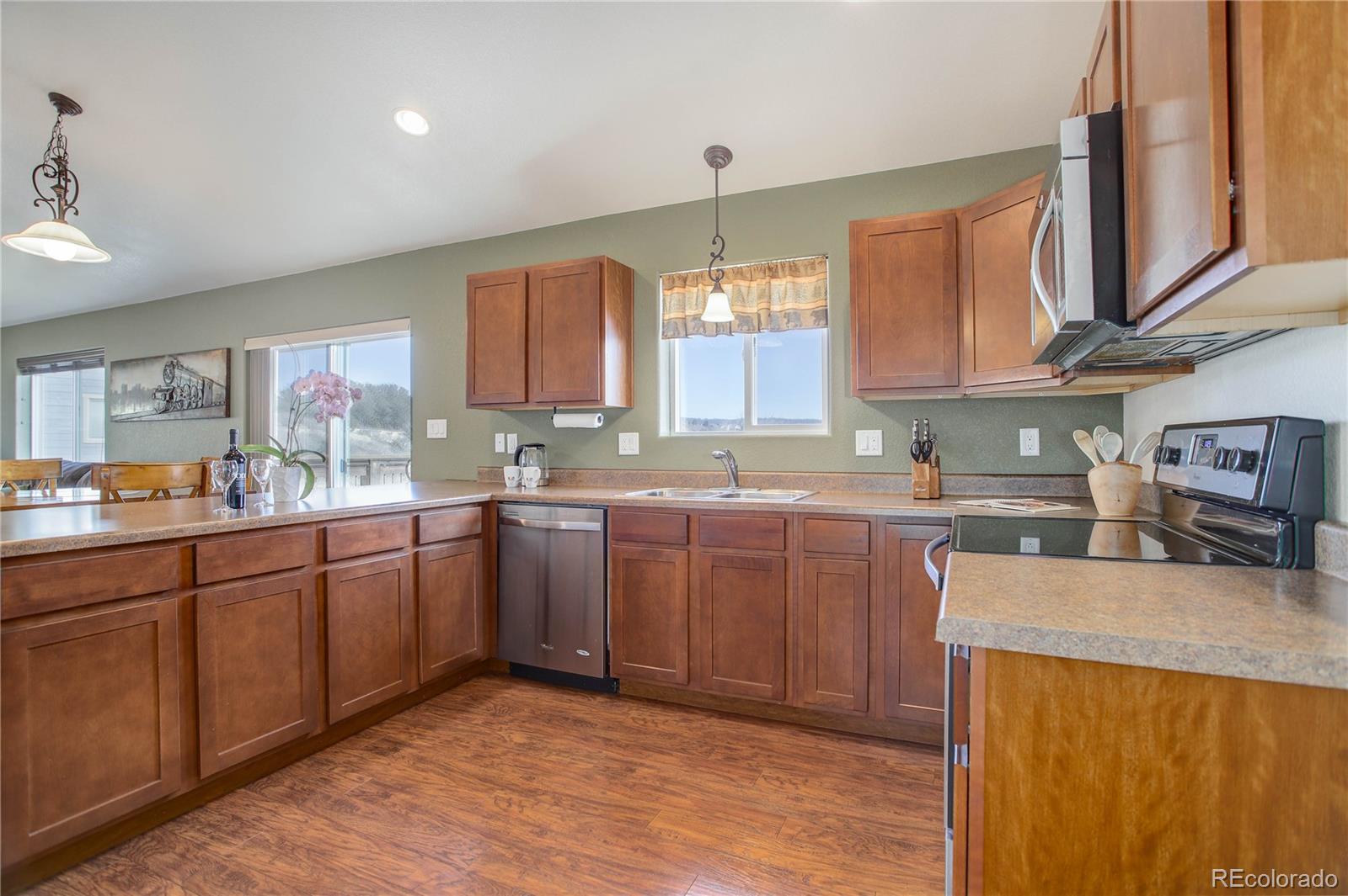 MLS Image #5 for 749  westward lane,palmer lake, Colorado