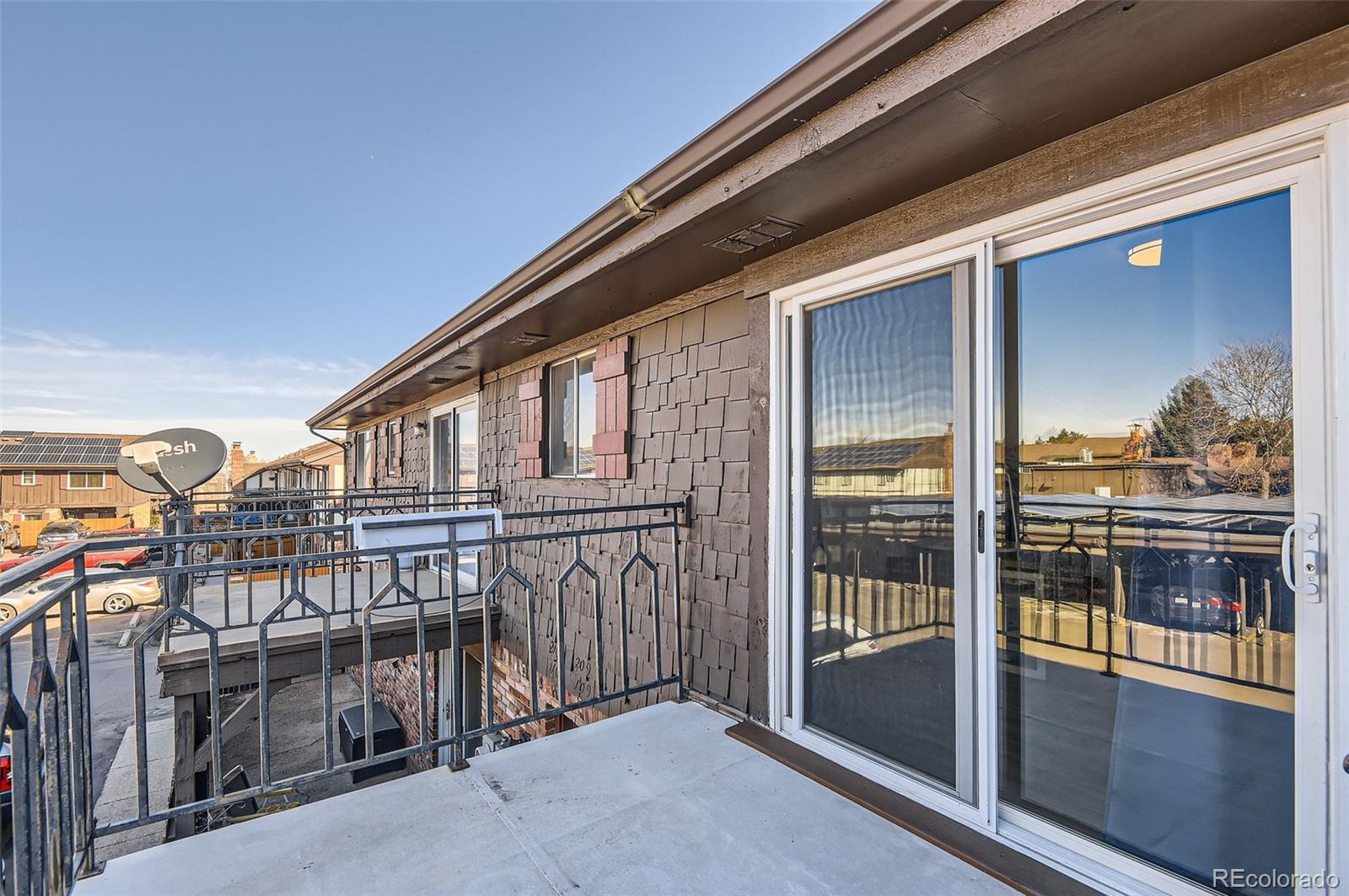 MLS Image #10 for 3855 s monaco street 209,denver, Colorado