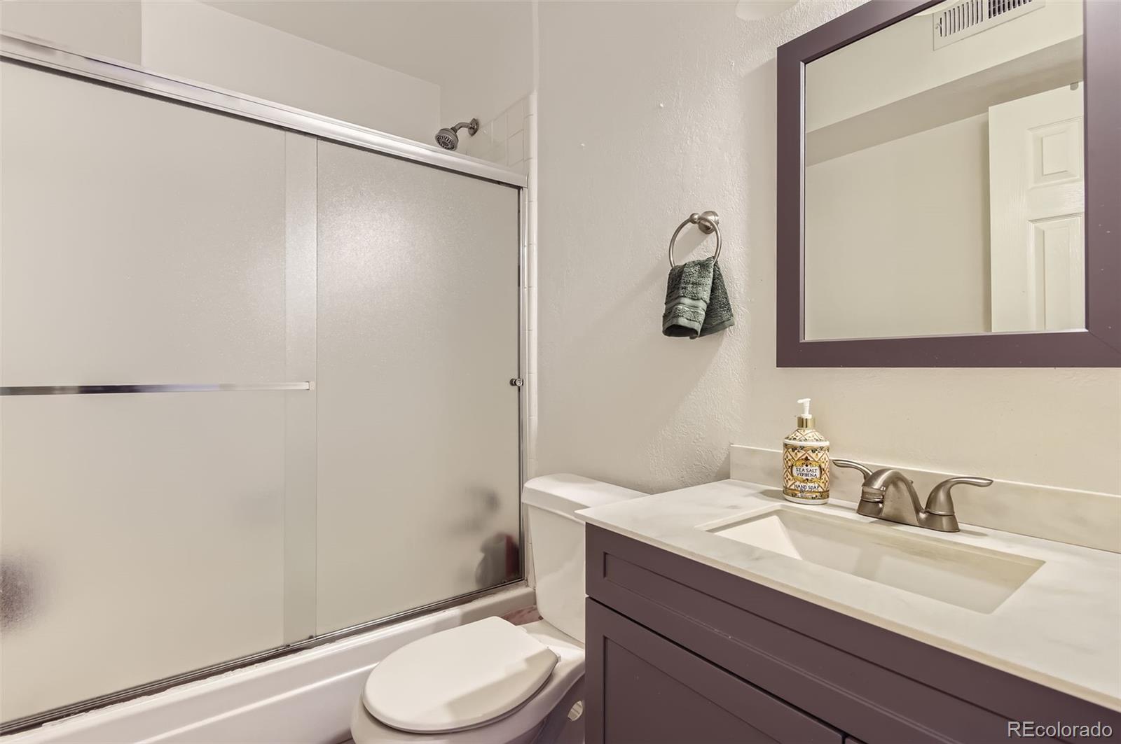 MLS Image #9 for 3855 s monaco street 209,denver, Colorado