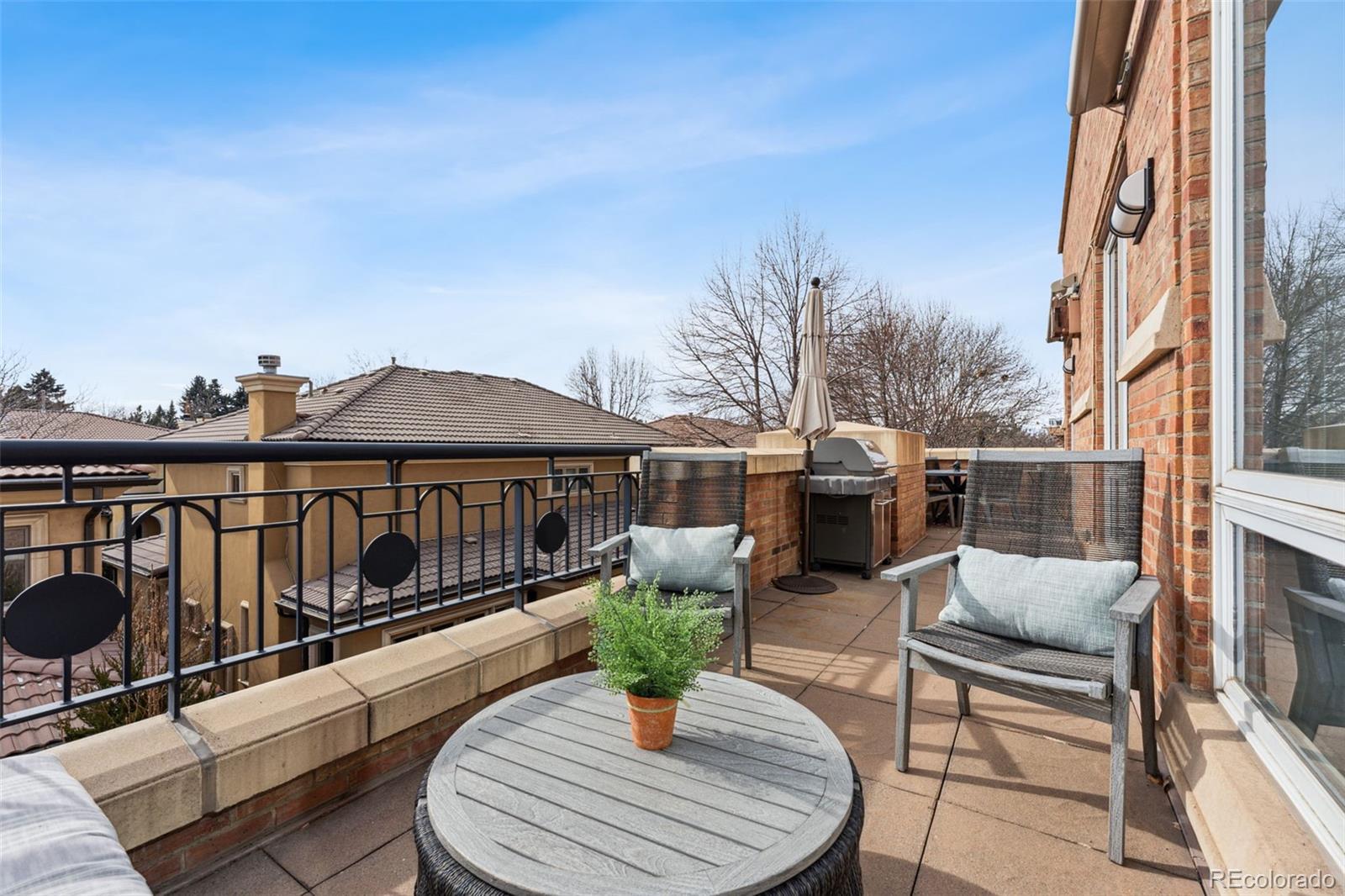 MLS Image #23 for 2400 e cherry creek south drive,denver, Colorado