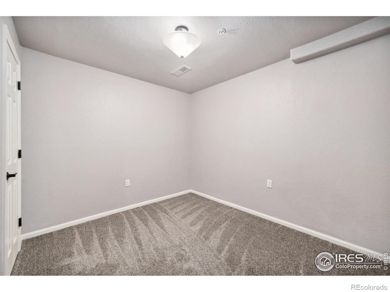 MLS Image #13 for 2608  kansas drive,fort collins, Colorado