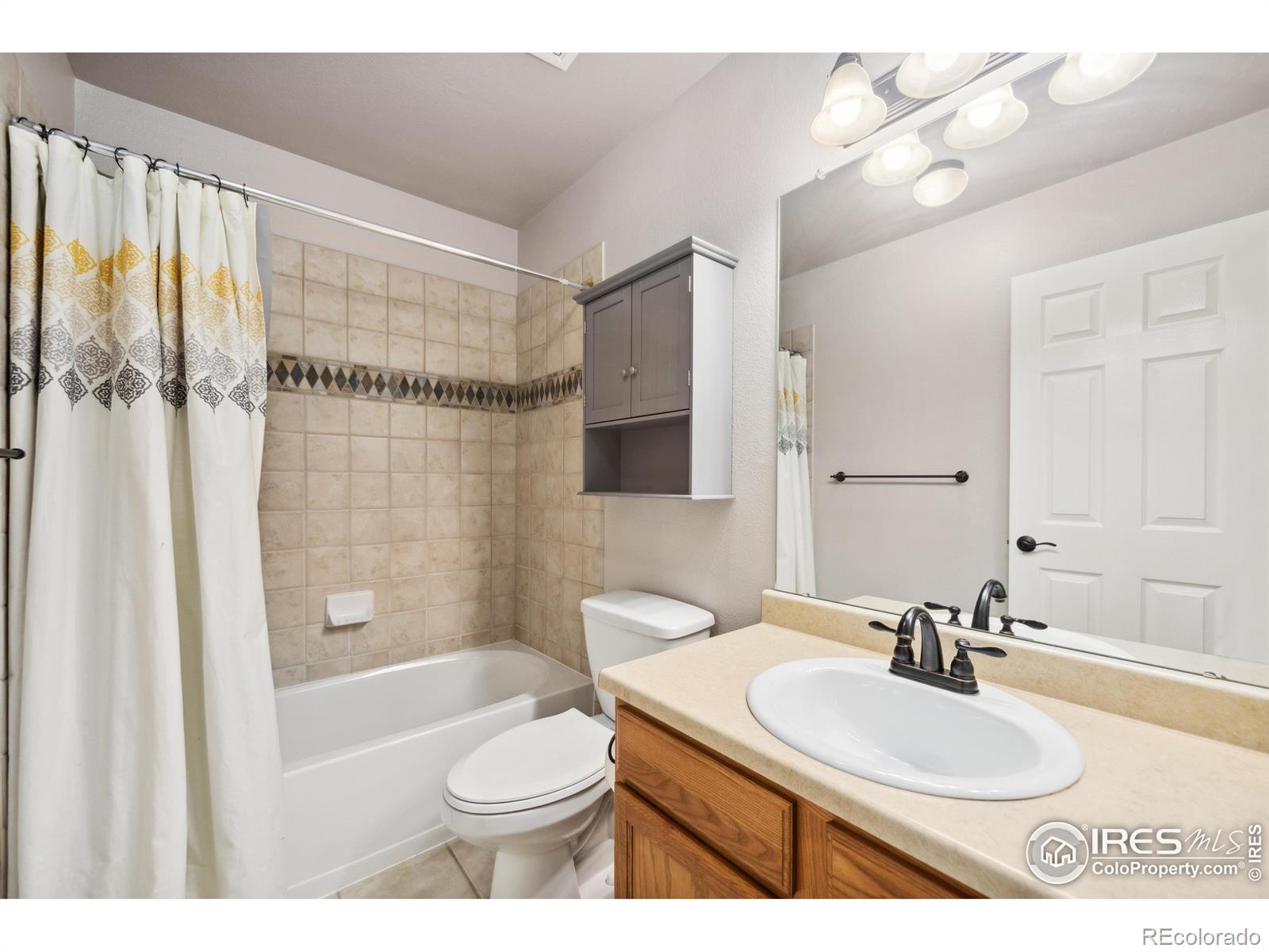 MLS Image #4 for 2608  kansas drive,fort collins, Colorado