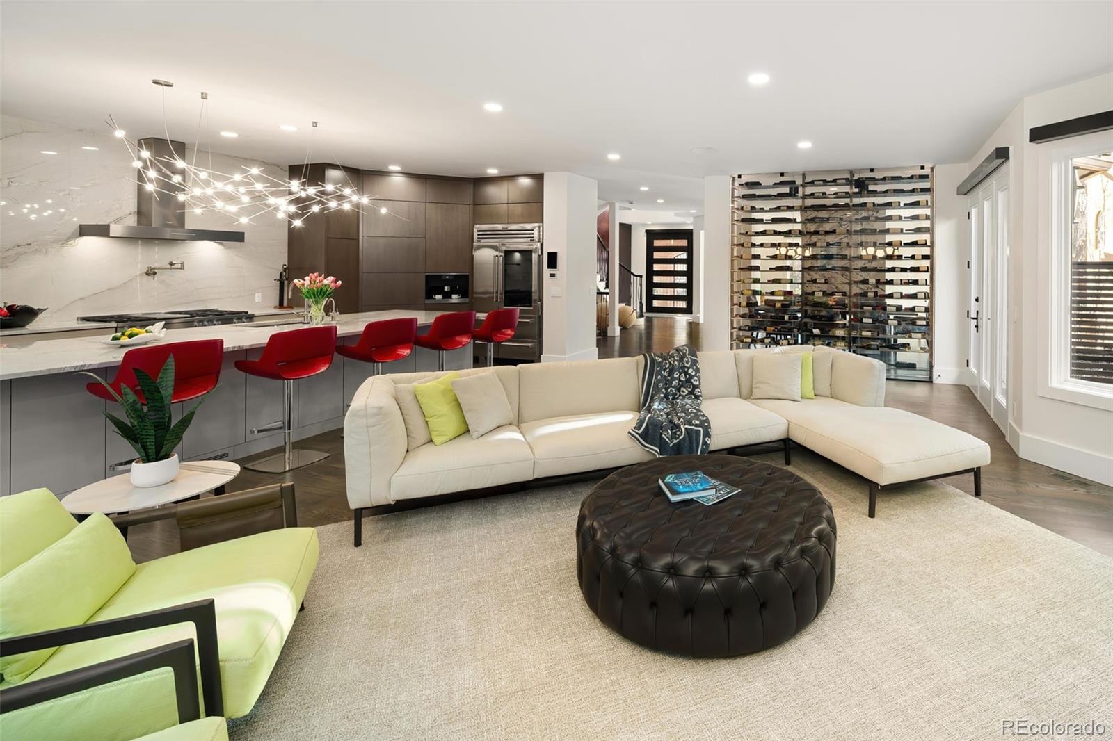 MLS Image #10 for 418  steele street,denver, Colorado