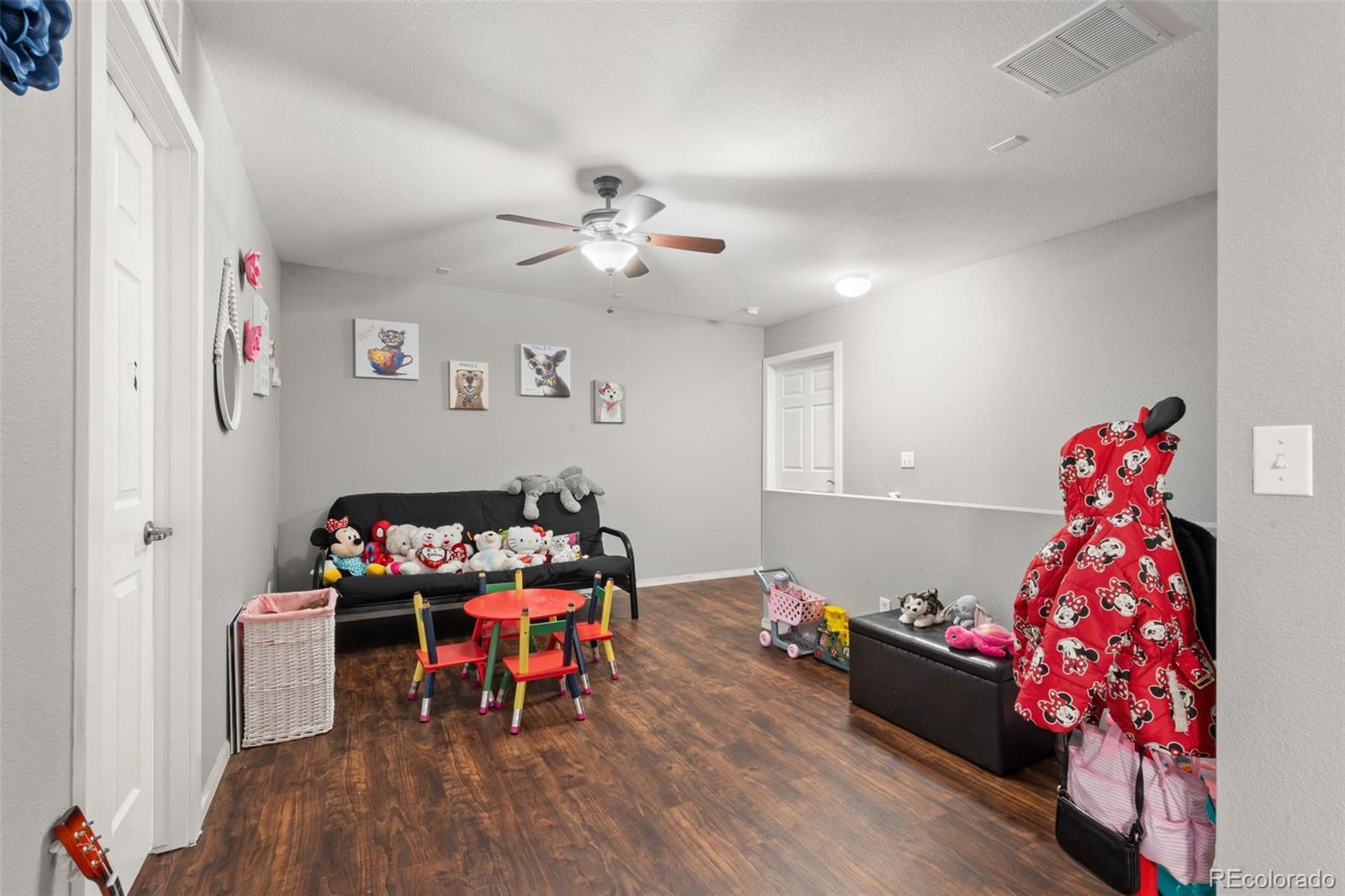 MLS Image #11 for 5562  gibraltar street,denver, Colorado