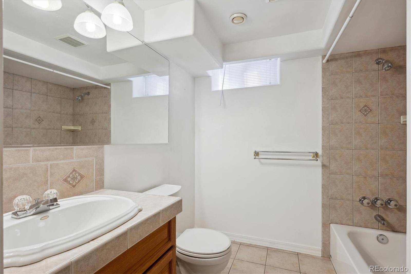 MLS Image #19 for 2555 s tennyson way,denver, Colorado