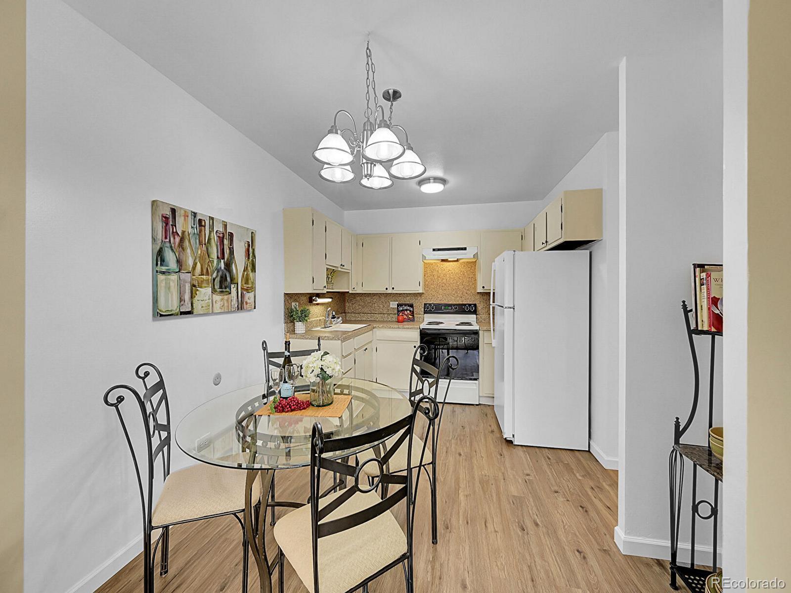 MLS Image #8 for 725 s clinton street 1b,denver, Colorado