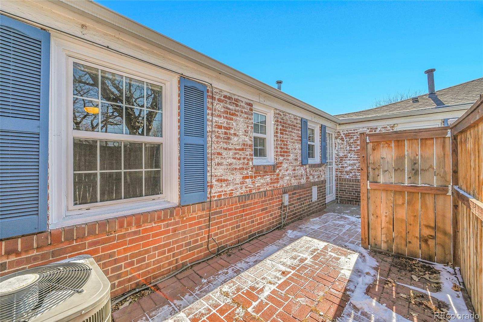 MLS Image #17 for 1209  locust street,denver, Colorado