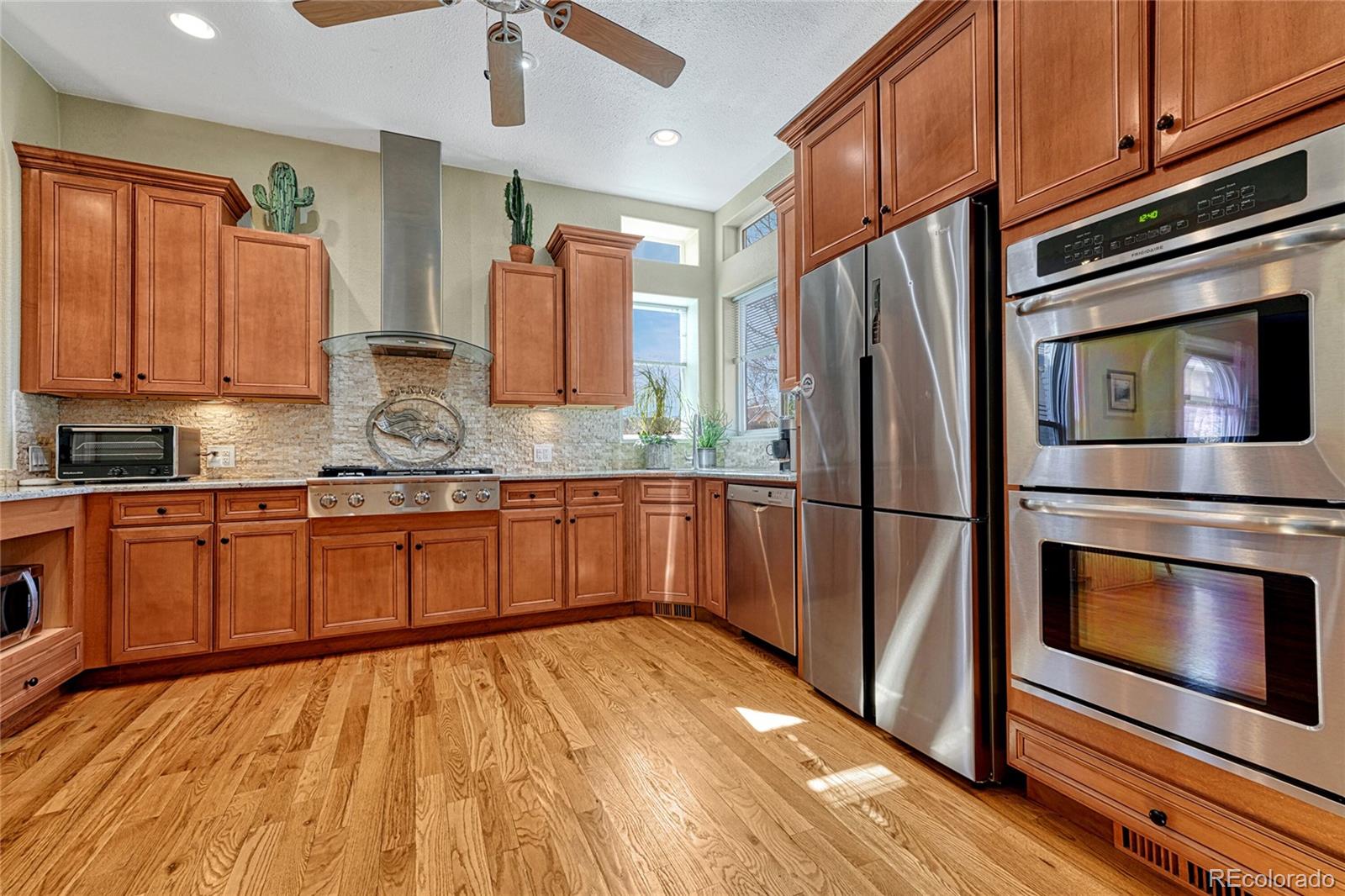 MLS Image #13 for 2215  meade street,denver, Colorado