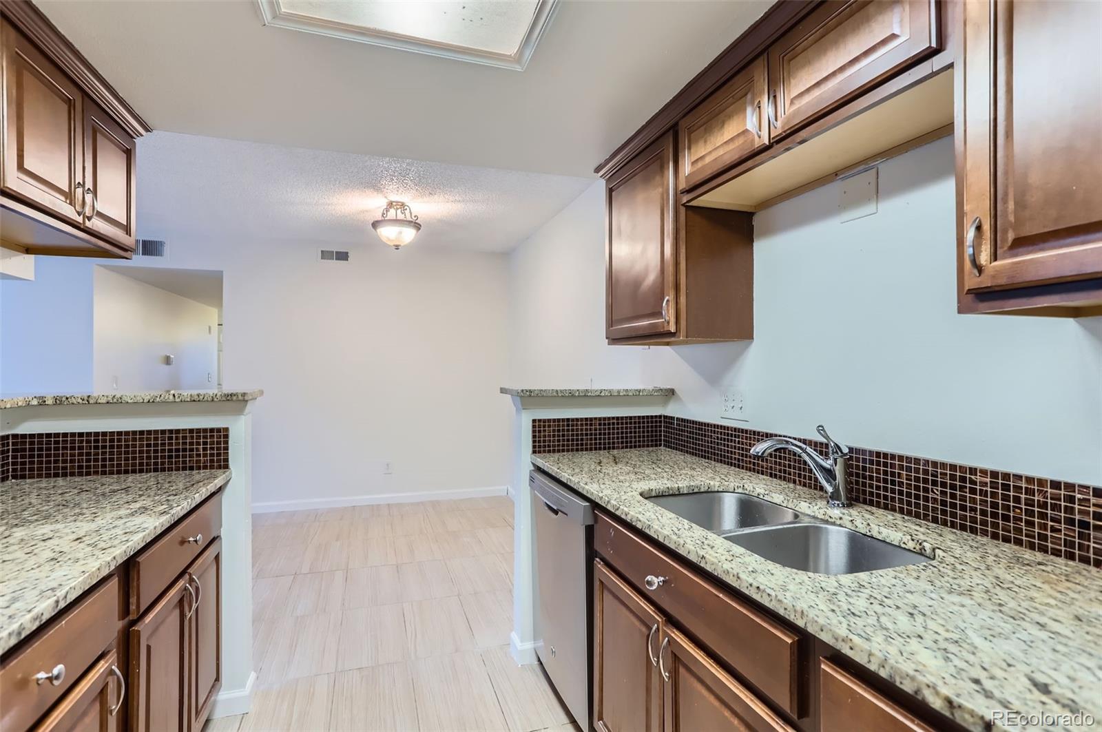 MLS Image #5 for 18105 e ohio avenue 102,aurora, Colorado