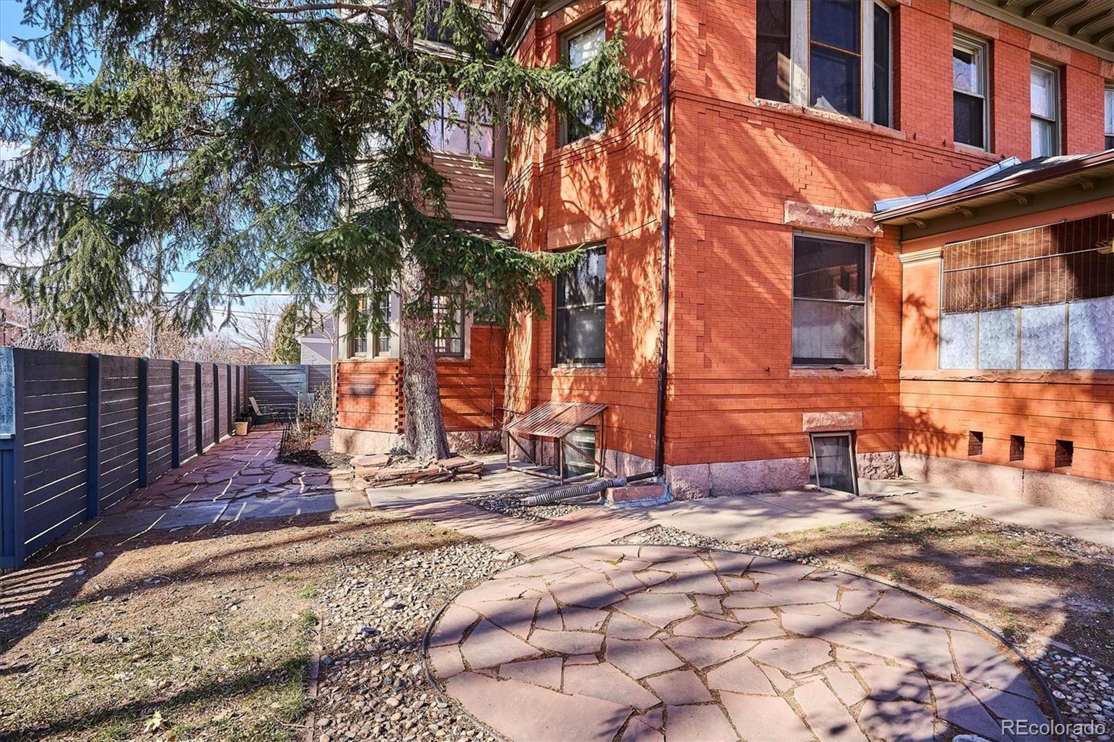 MLS Image #11 for 1401 n franklin street 1,denver, Colorado