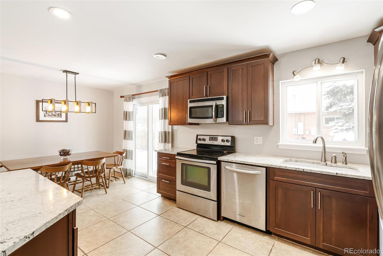 MLS Image #12 for 6371  iris court,arvada, Colorado