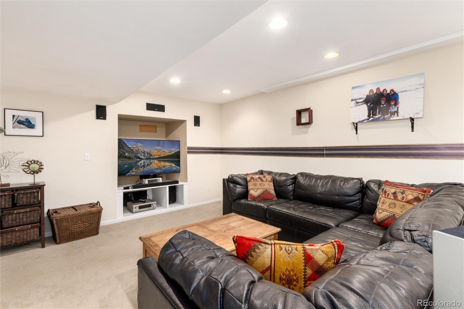 MLS Image #38 for 9749  newcastle drive,highlands ranch, Colorado