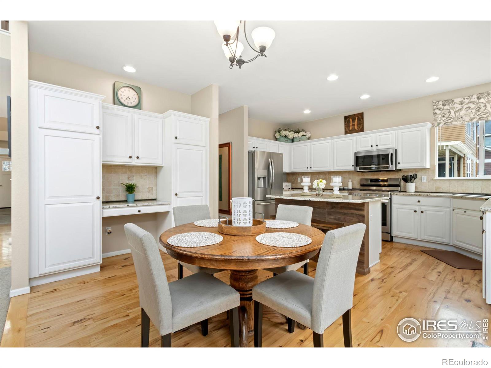 MLS Image #14 for 3620  big dipper drive,fort collins, Colorado