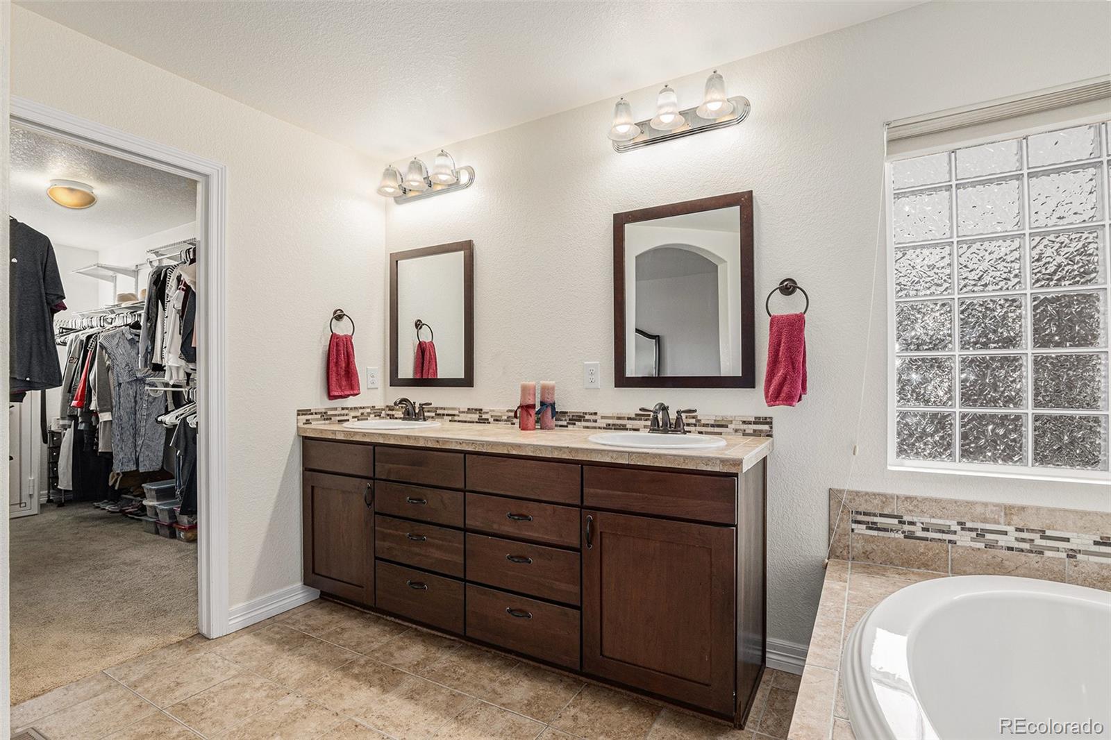 MLS Image #19 for 6480 s newcastle way,aurora, Colorado