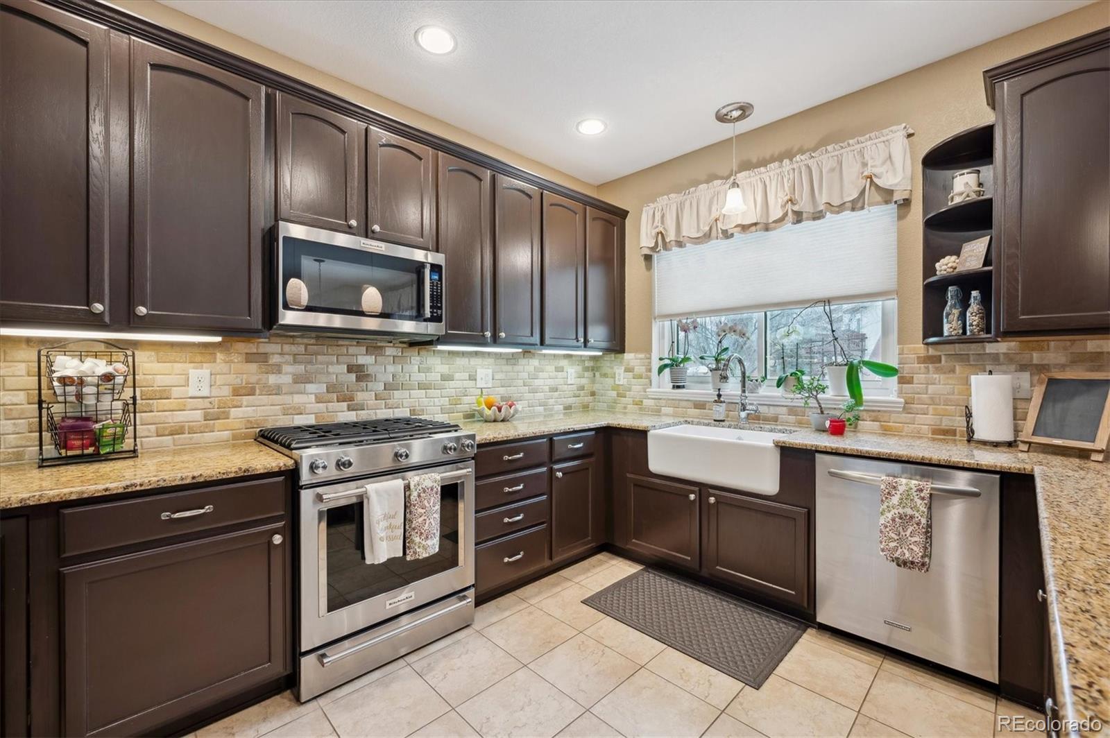 MLS Image #9 for 9882 s hoyt court,littleton, Colorado