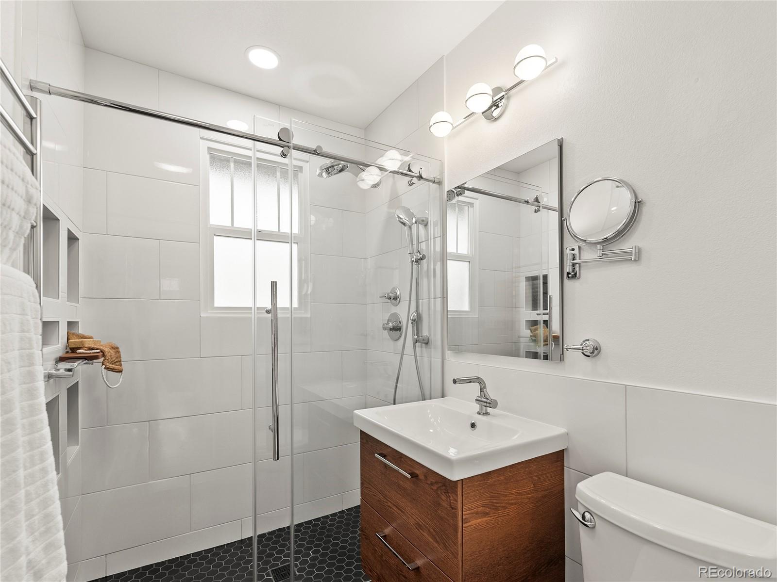 MLS Image #15 for 3458 n clayton street,denver, Colorado