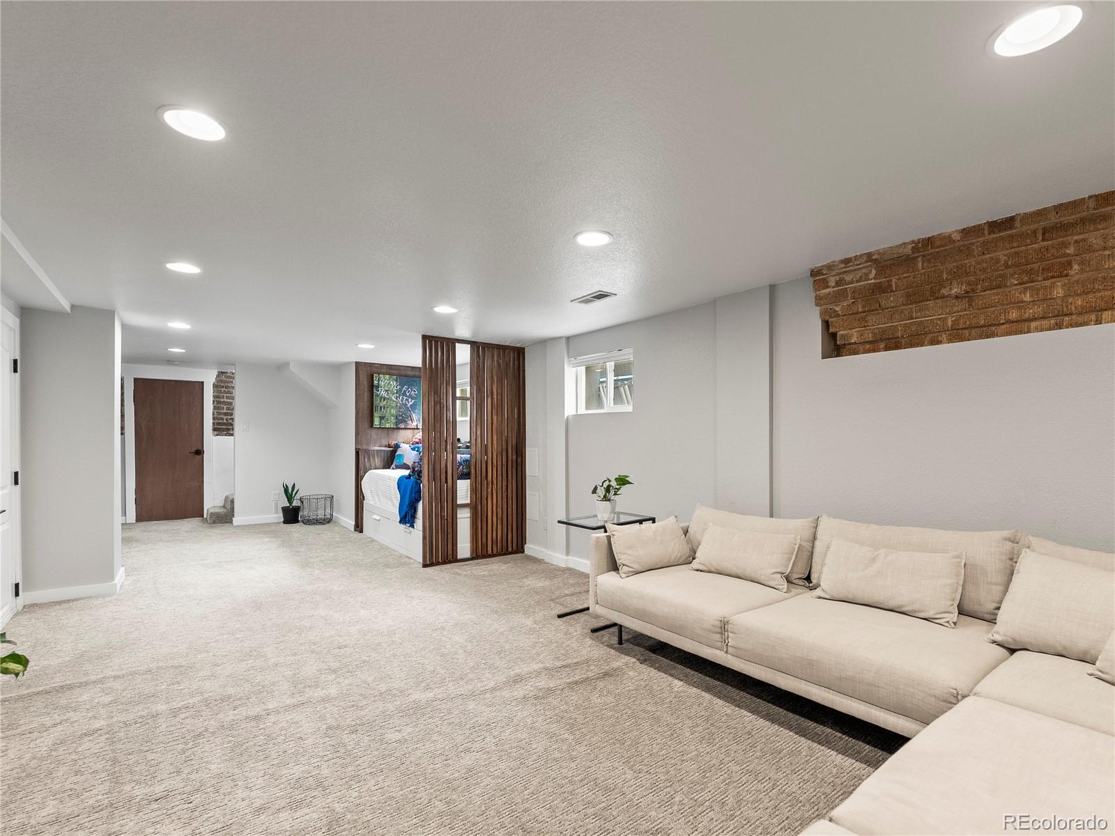 MLS Image #23 for 3458 n clayton street,denver, Colorado