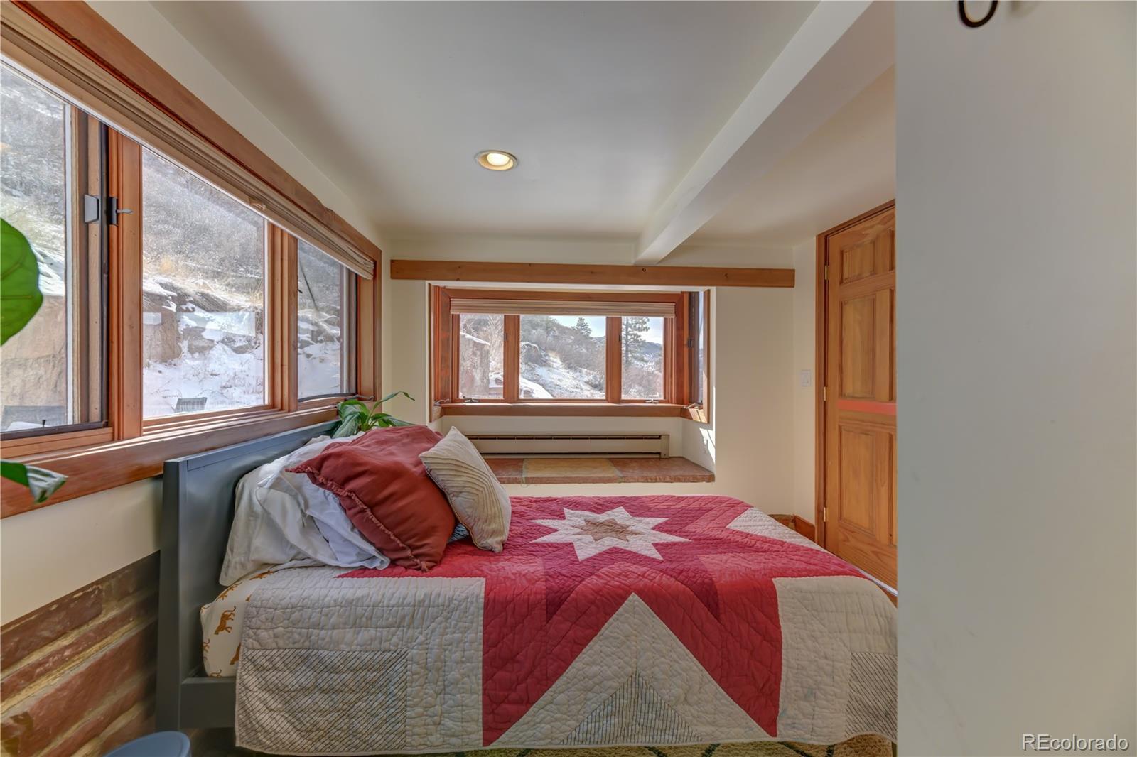 MLS Image #14 for 18247 n saint vrain drive,lyons, Colorado