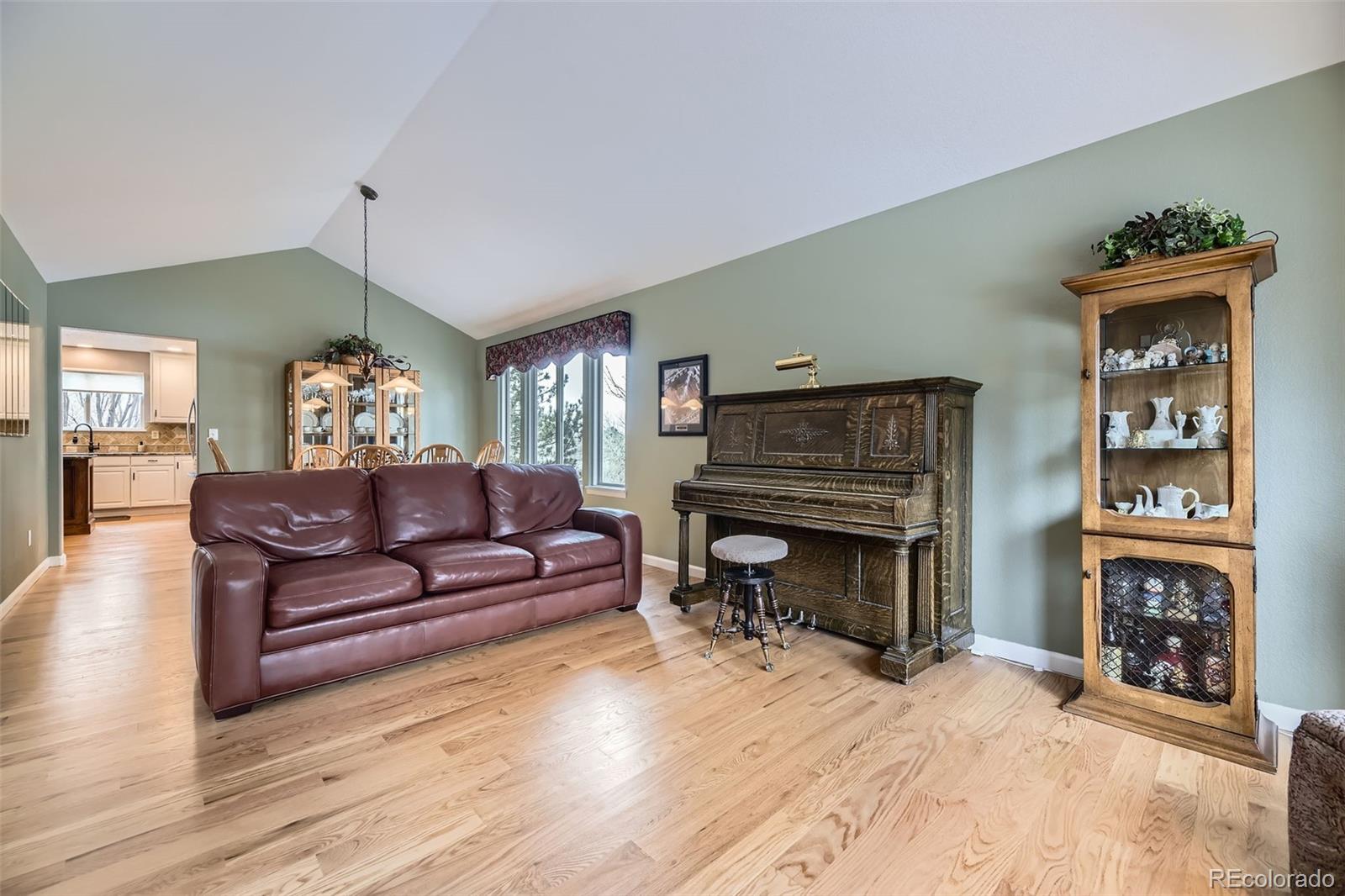 MLS Image #5 for 2522 w dry creek court,littleton, Colorado